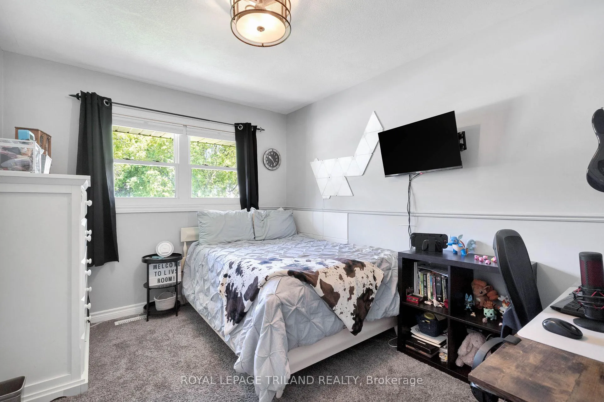 Photo 22 of 445 Ridout Street S, London, South G — HOMEH