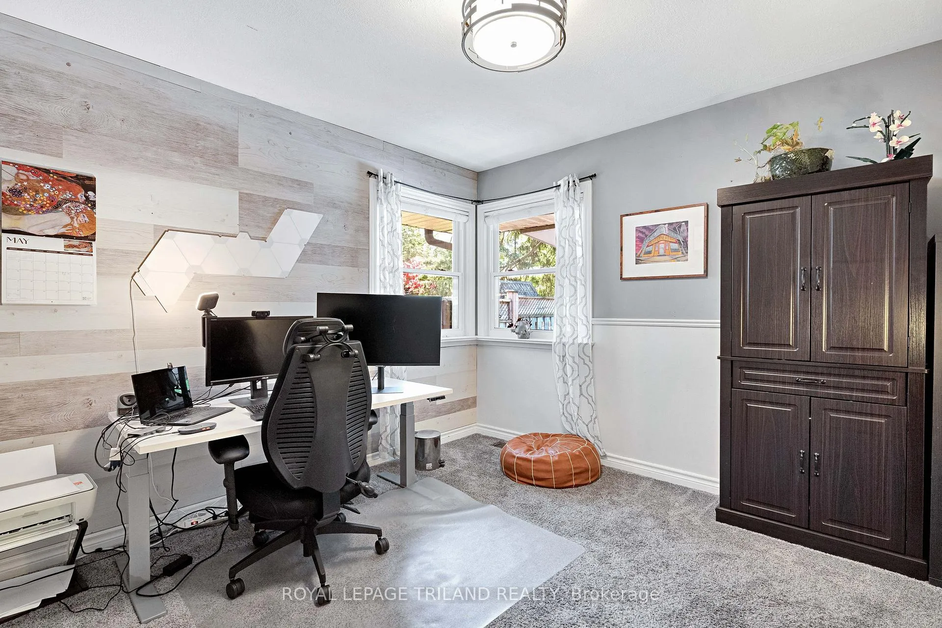 Photo 23 of 445 Ridout Street S, London, South G — HOMEH