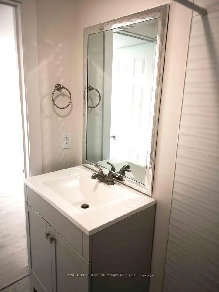 Photo 13 of Unit Lower, 85 Copeman Crescent, Barrie, Painswick North — HOMEH
