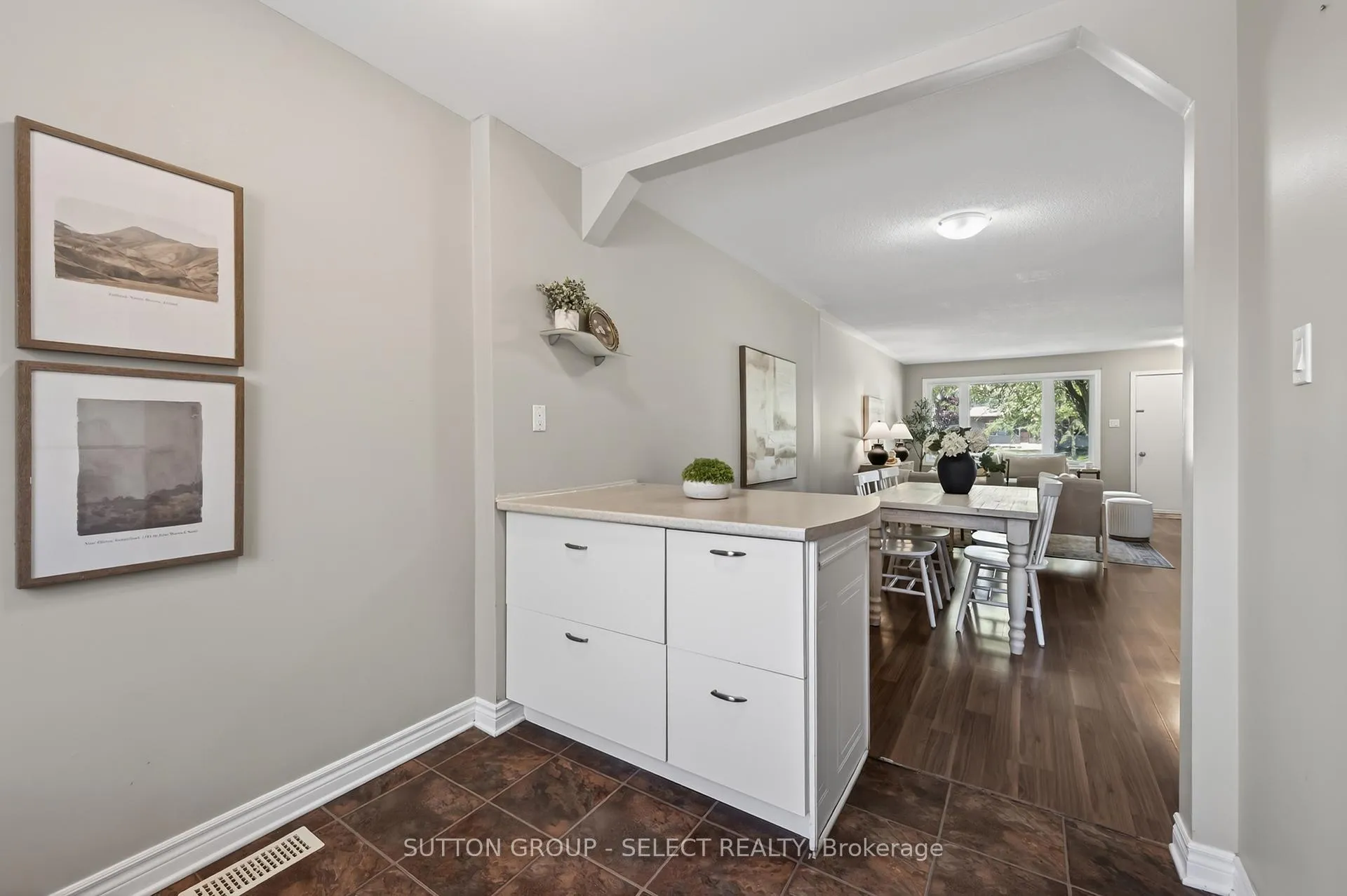 Photo 10 of Unit 7, 884 Notre Dame Drive, London, South O — HOMEH