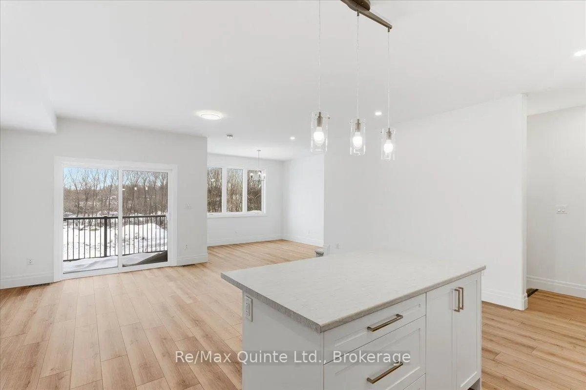 Photo 13 of 101 Buchanan Avenue, Prince Edward County, North Marysburg Ward — HOMEH