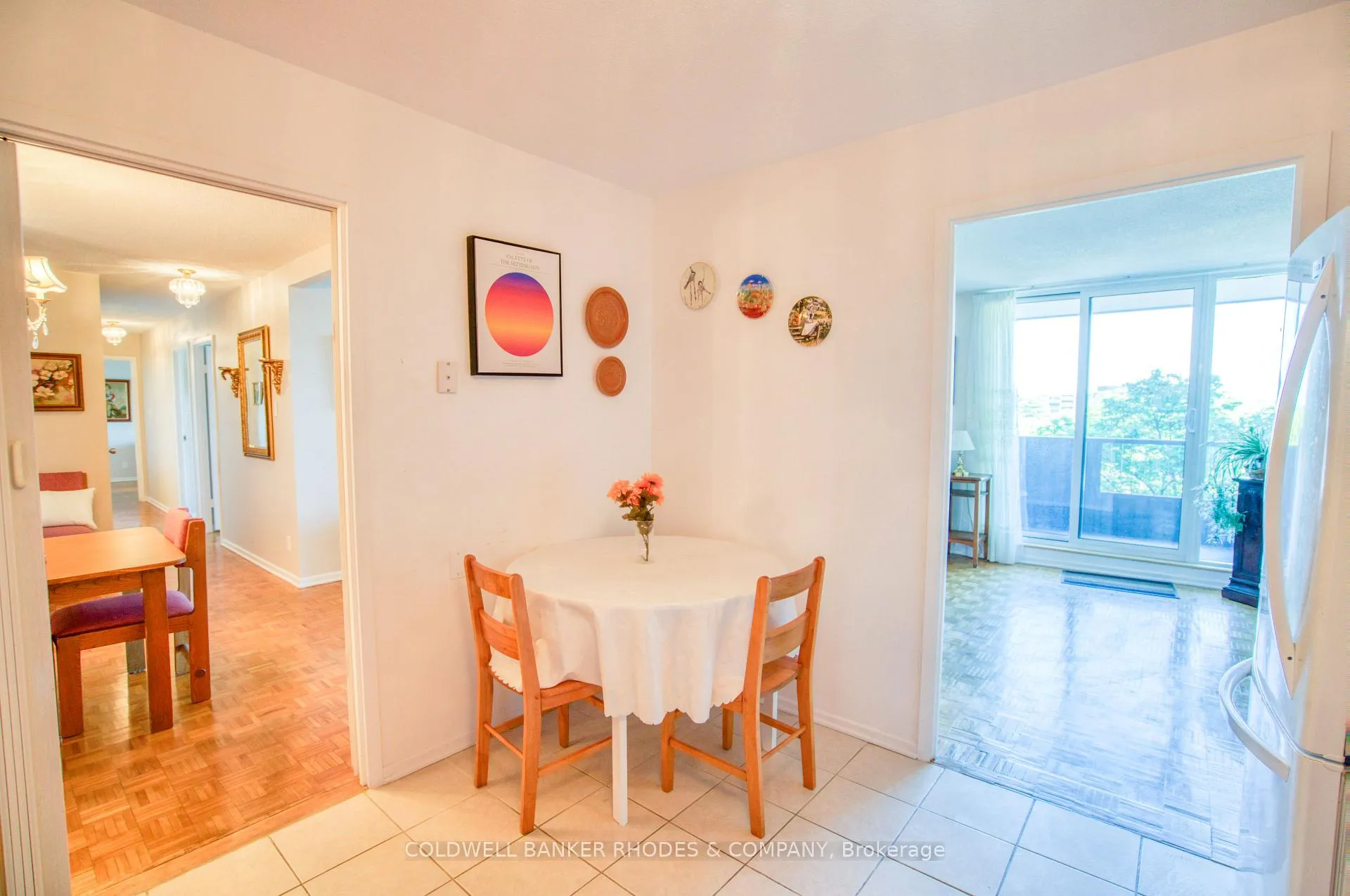 Photo 8 of Unit 303, 2951 Riverside Drive, Ottawa, Mooneys Bay/Riverside Park — HOMEH