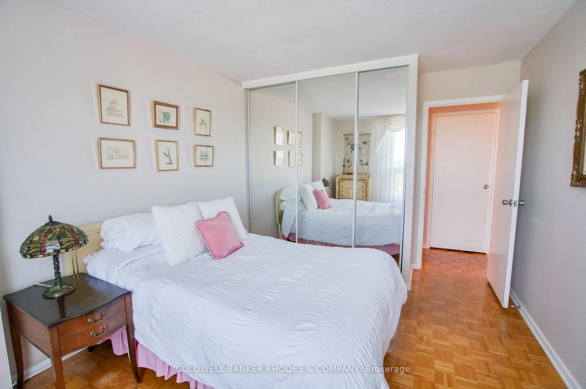 Photo 15 of Unit 303, 2951 Riverside Drive, Ottawa, Mooneys Bay/Riverside Park — HOMEH