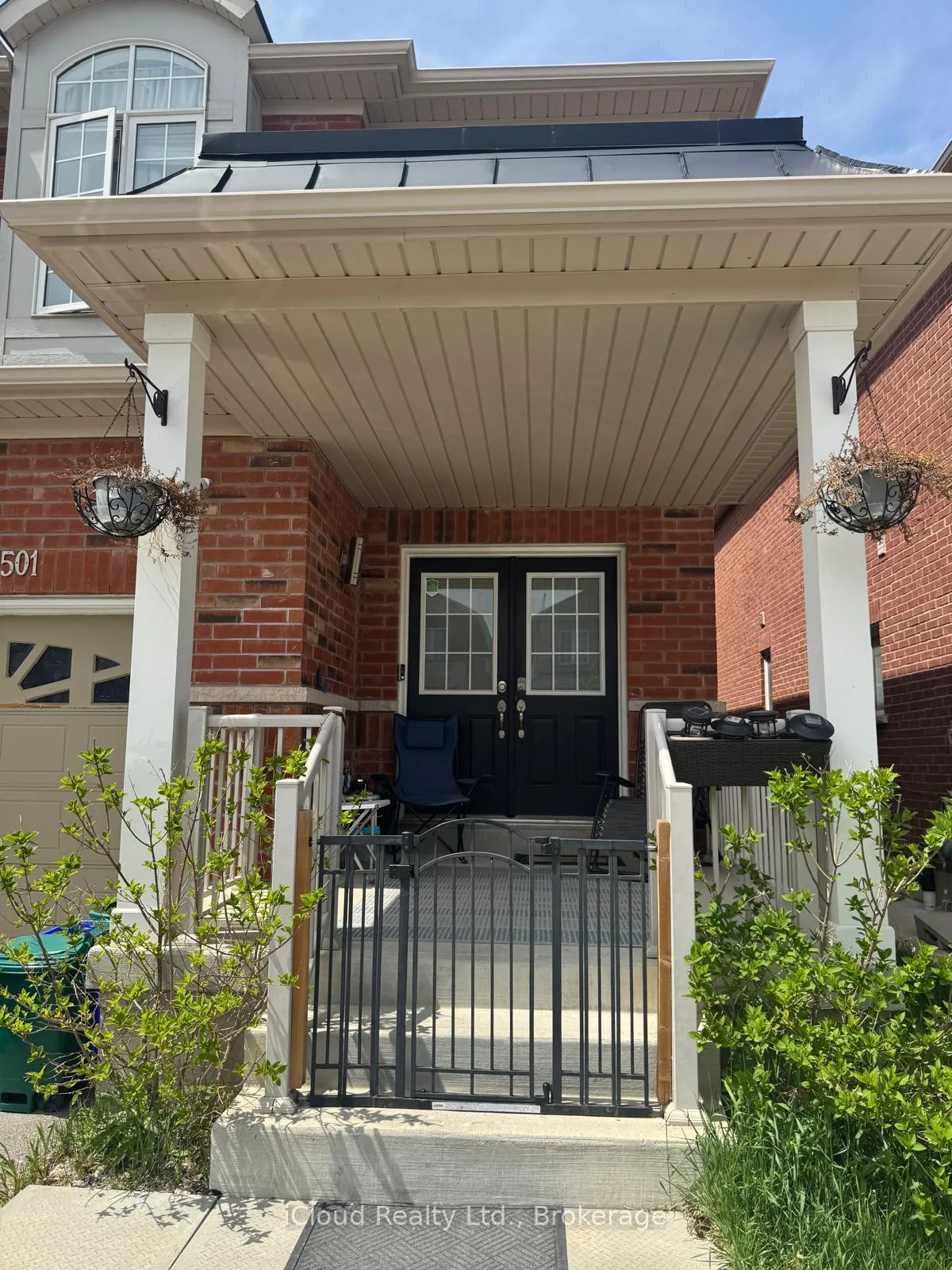 Photo 2 of 501 Downes Jackson Heights, Milton, Harrison — HOMEH