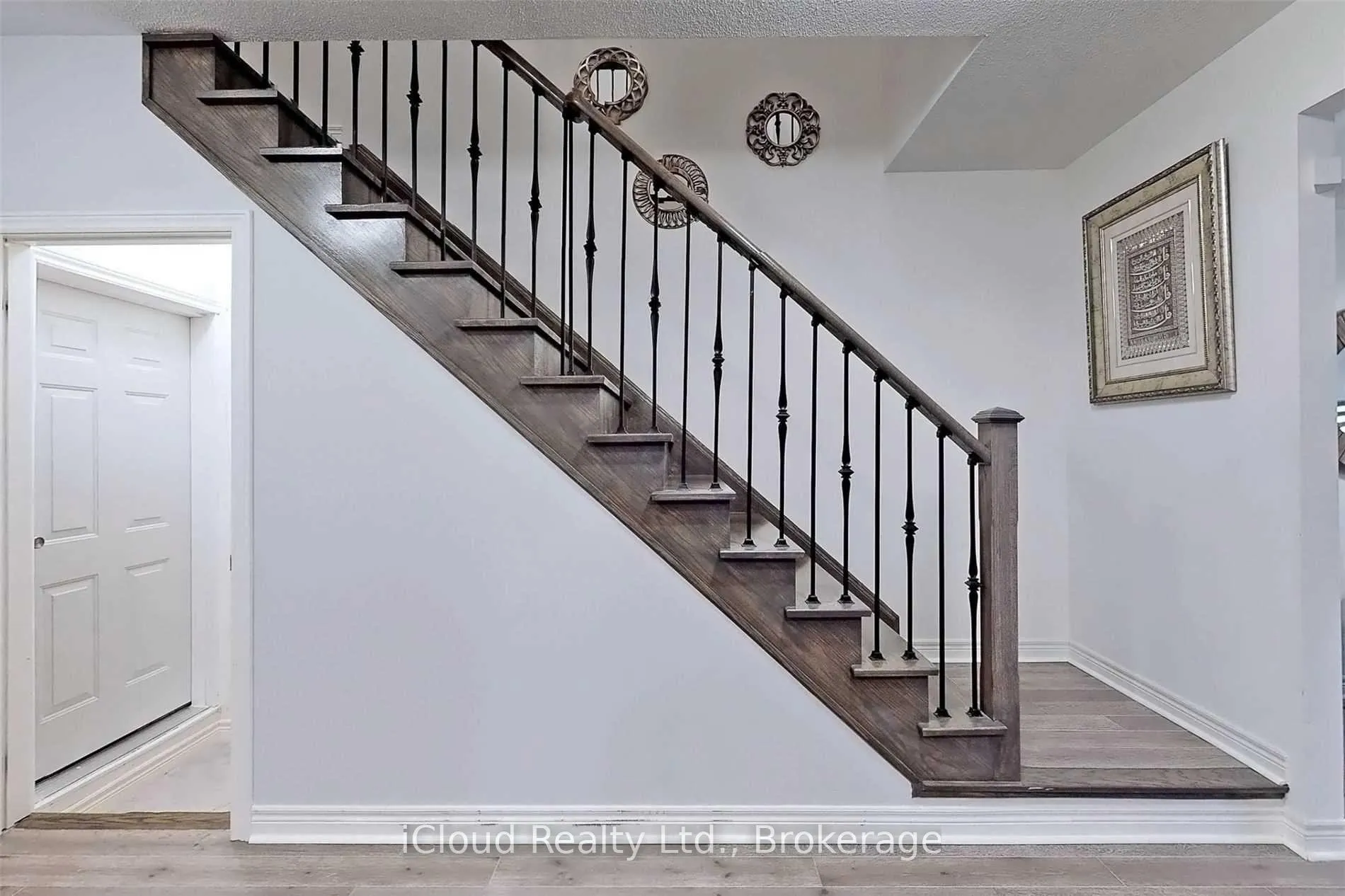 Photo 16 of 501 Downes Jackson Heights, Milton, Harrison — HOMEH
