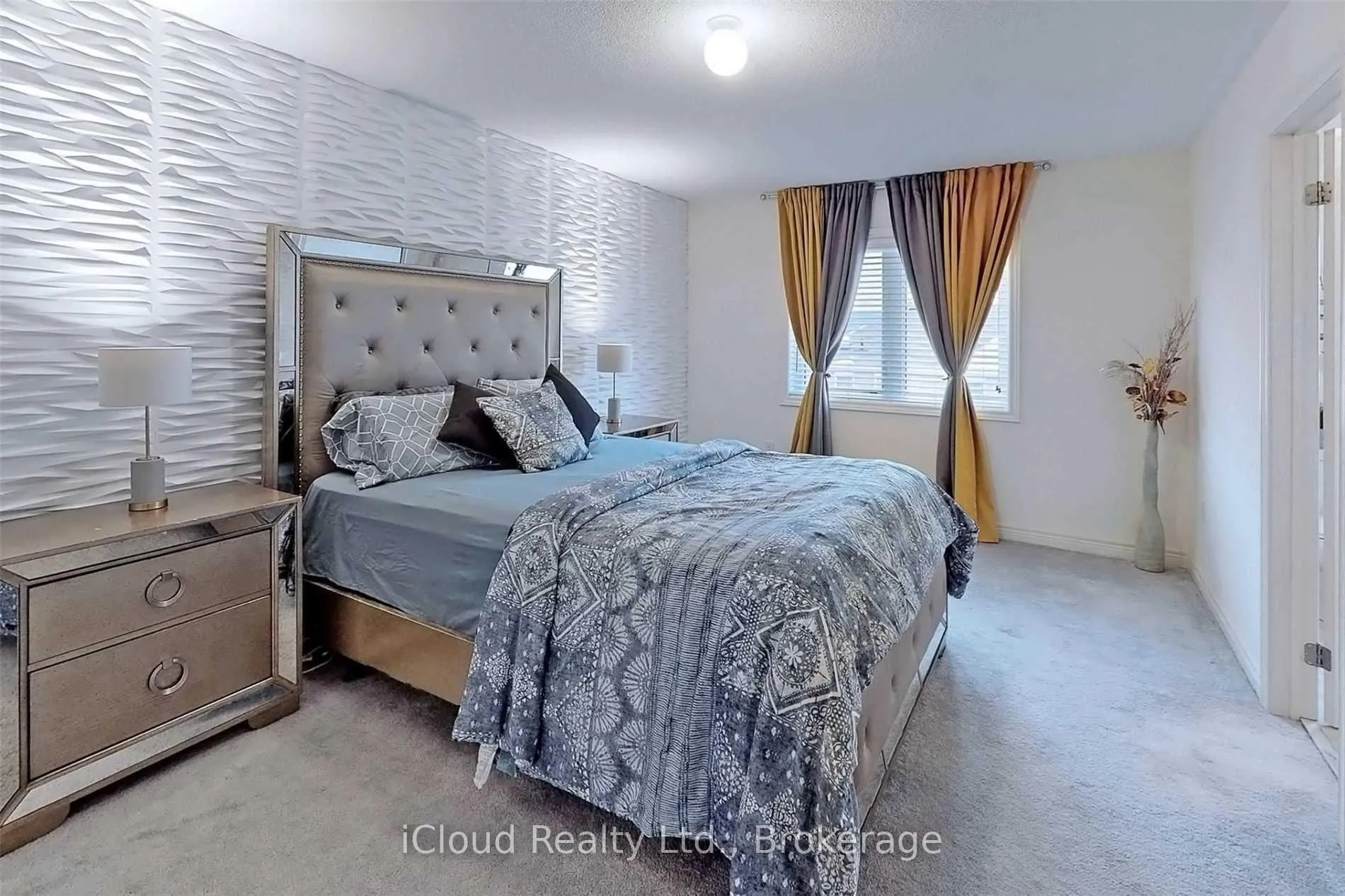 Photo 17 of 501 Downes Jackson Heights, Milton, Harrison — HOMEH