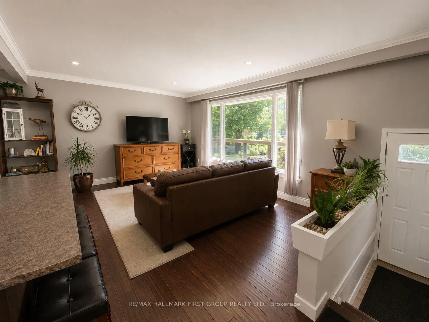 Photo 5 of 117 Bell Drive, Whitby, Lynde Creek — HOMEH