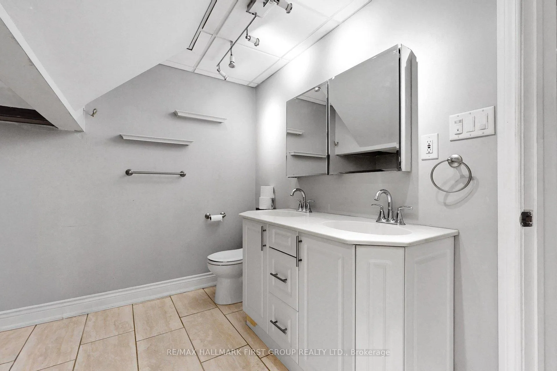 Photo 28 of 117 Bell Drive, Whitby, Lynde Creek — HOMEH