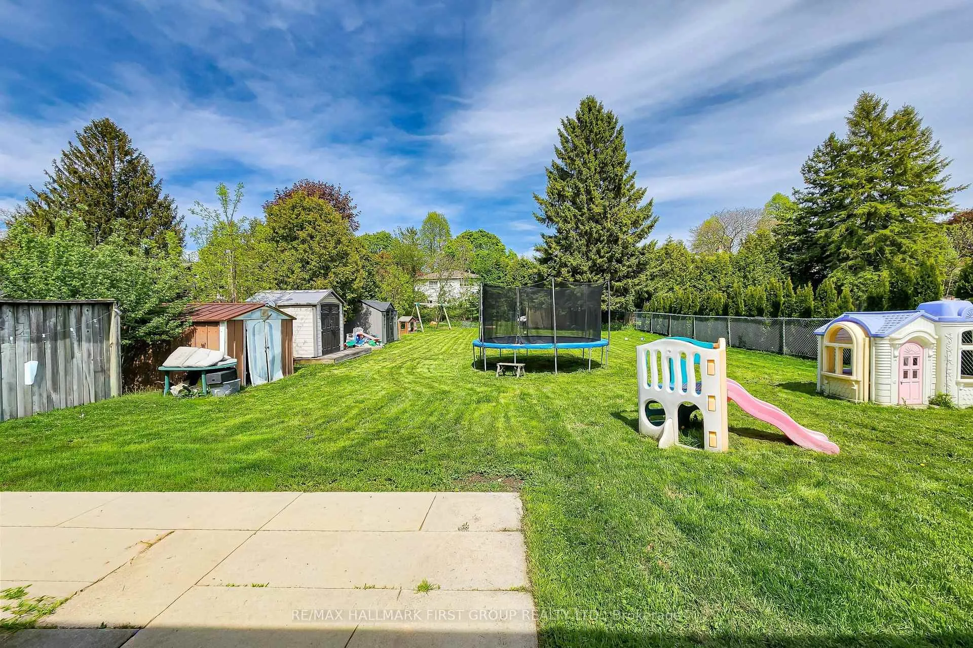 Photo 34 of 117 Bell Drive, Whitby, Lynde Creek — HOMEH
