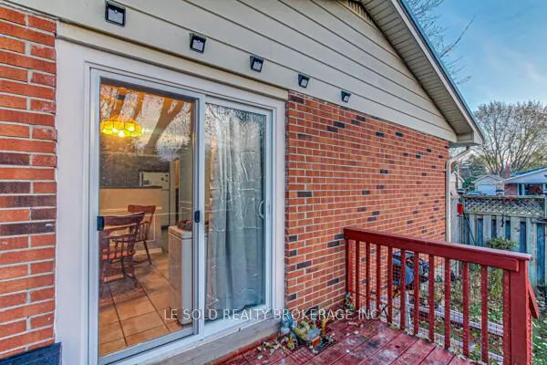 Photo 13 of Unit Upper Unit, 1653 Milestone Road, London, North A — HOMEH