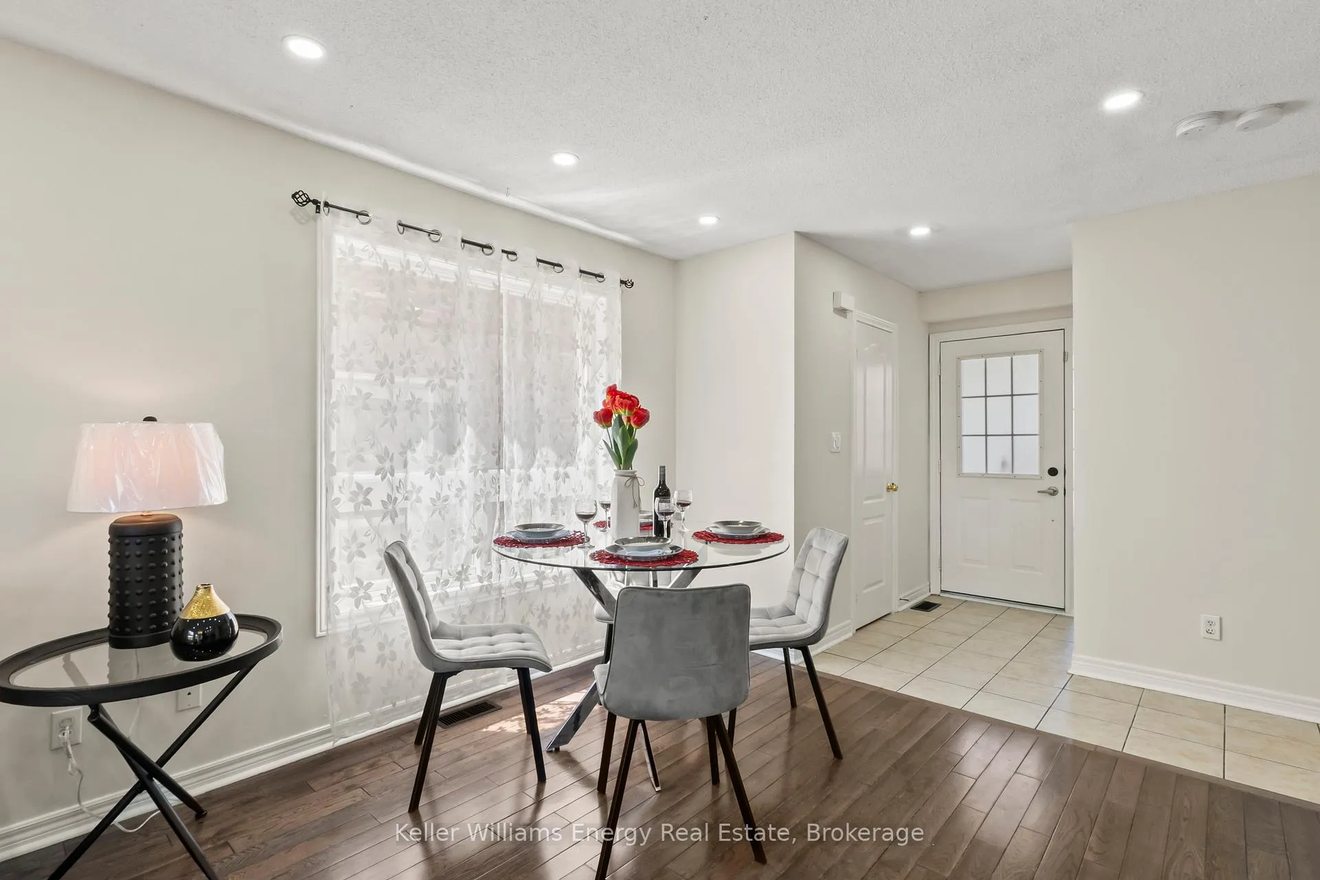 Photo 10 of 73 Bridges Drive S, Clarington, Newcastle — HOMEH