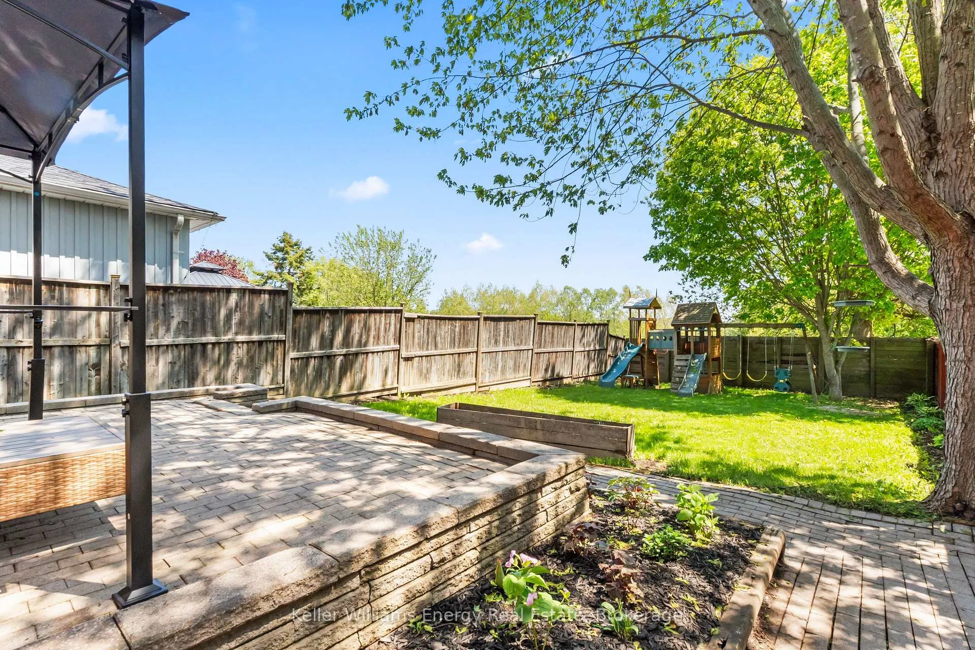 Photo 40 of 73 Bridges Drive S, Clarington, Newcastle — HOMEH