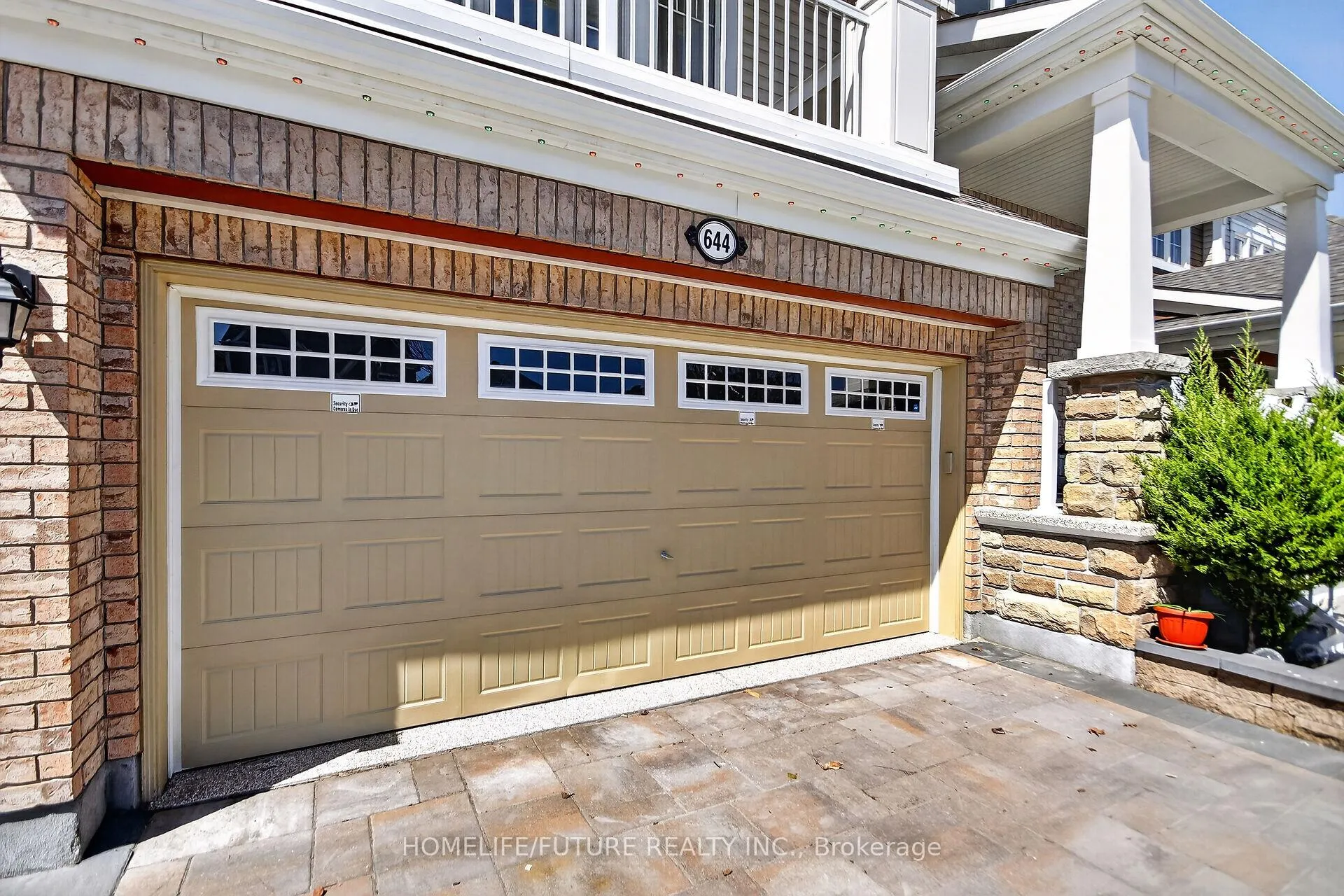 Photo 5 of 644 Dundonald Drive, Ottawa, Barrhaven - Half Moon Bay — HOMEH
