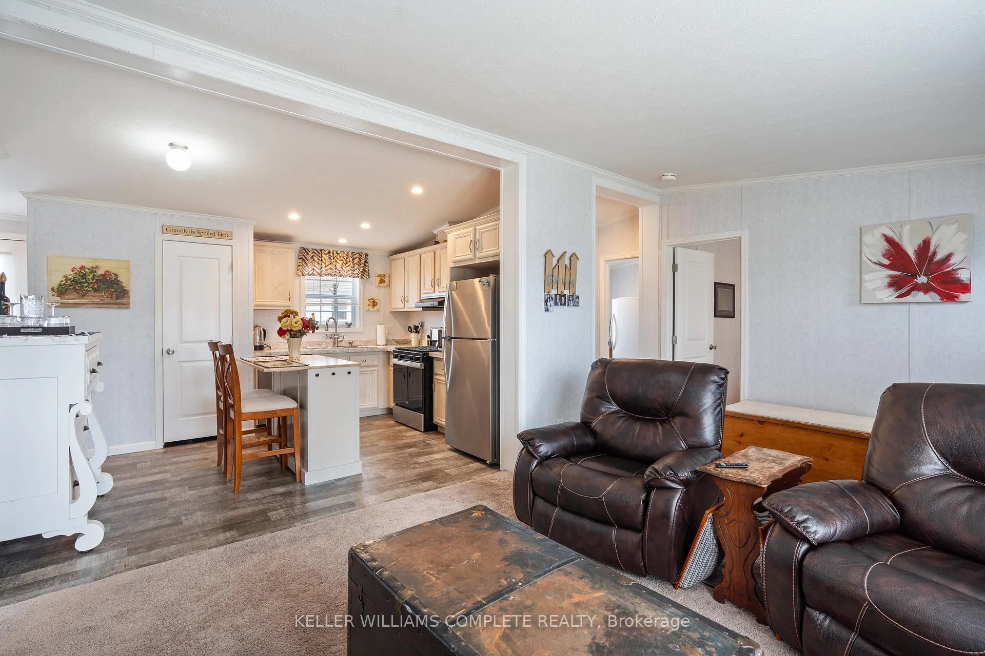 Photo 4 of 22 Copper Beech Drive, Haldimand, Nanticoke — HOMEH