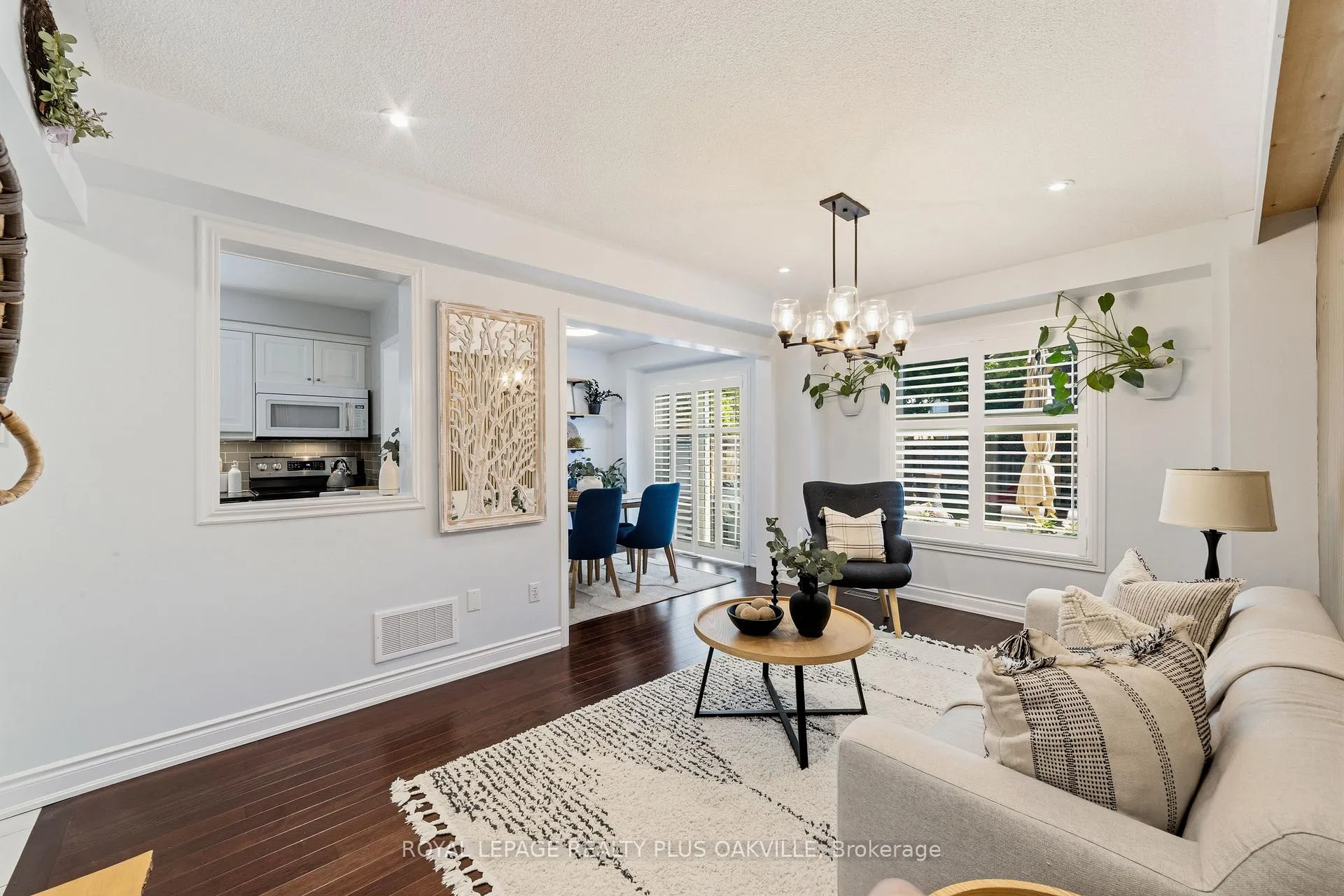 Photo 10 of 82 Fellowes Crescent, Hamilton, Waterdown — HOMEH