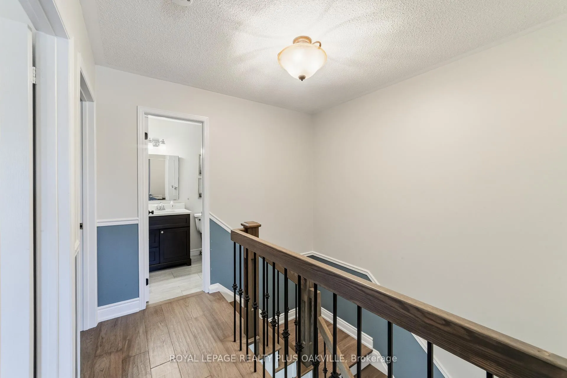 Photo 16 of 82 Fellowes Crescent, Hamilton, Waterdown — HOMEH