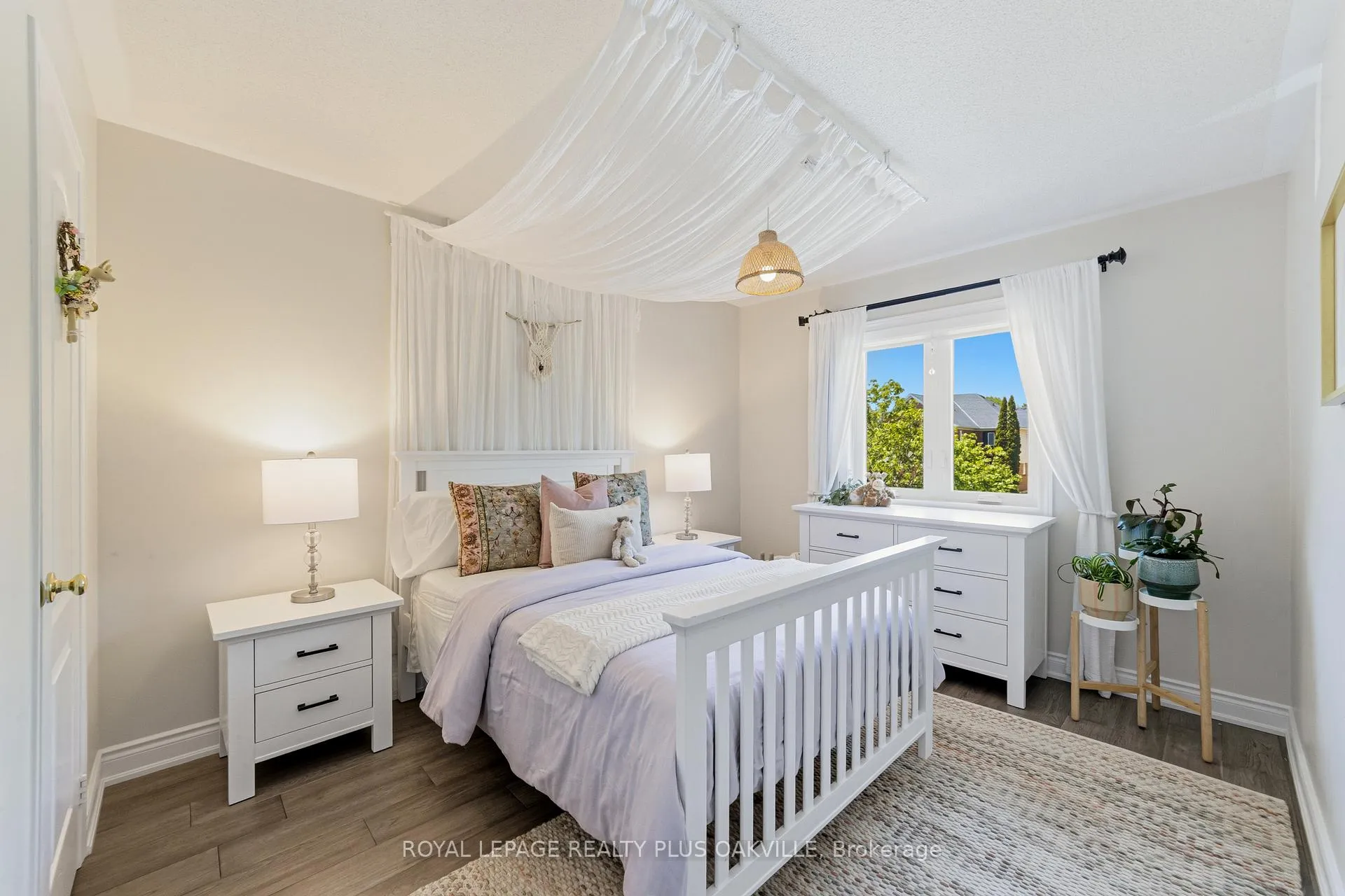 Photo 19 of 82 Fellowes Crescent, Hamilton, Waterdown — HOMEH