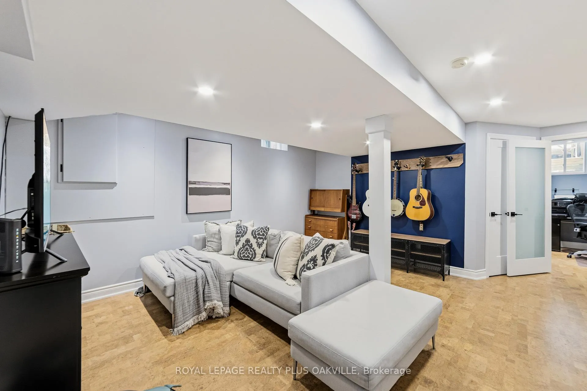 Photo 26 of 82 Fellowes Crescent, Hamilton, Waterdown — HOMEH