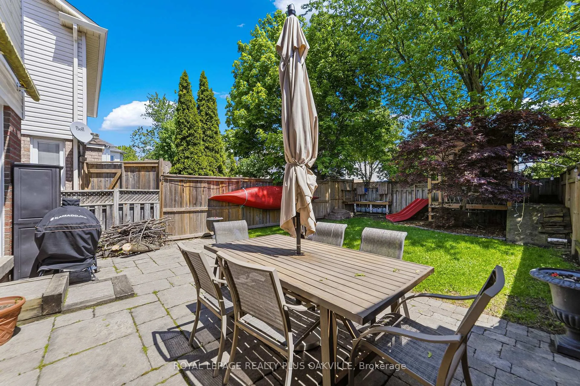 Photo 33 of 82 Fellowes Crescent, Hamilton, Waterdown — HOMEH