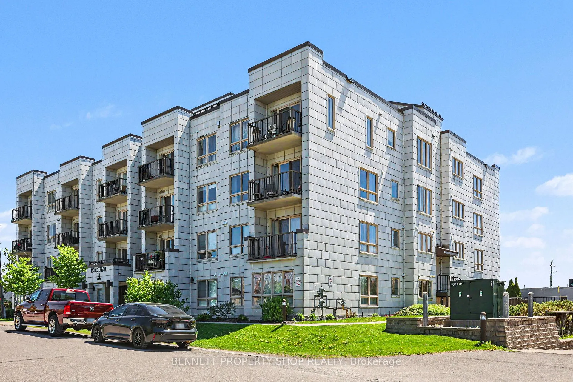 Photo 1 of Unit 106, 14 Norice Street, Ottawa, Meadowlands/Crestview — HOMEH