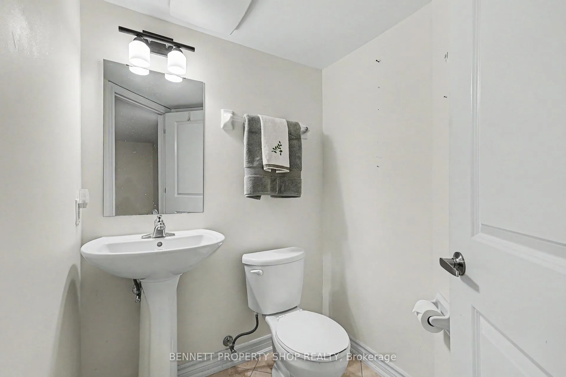 Photo 7 of Unit 106, 14 Norice Street, Ottawa, Meadowlands/Crestview — HOMEH