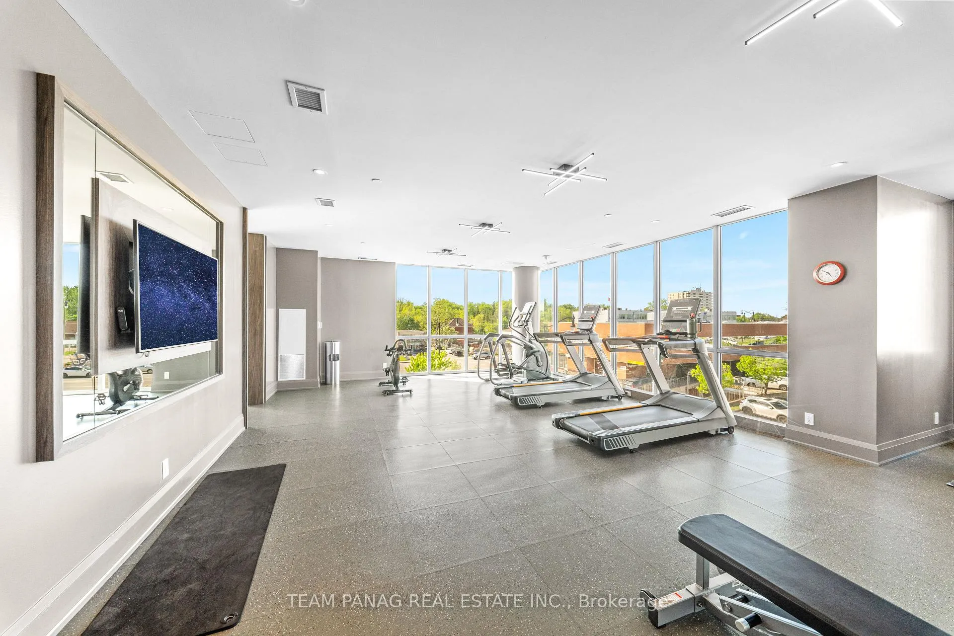Photo 21 of Unit 1406, 15 Lynch Street, Brampton, Downtown Brampton — HOMEH