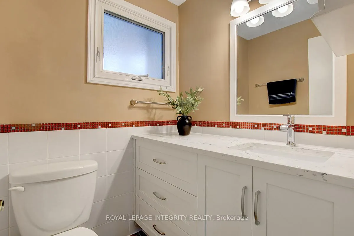 Photo 22 of 27 Birchview Road, Ottawa, Meadowlands/St. Claire Gardens — HOMEH