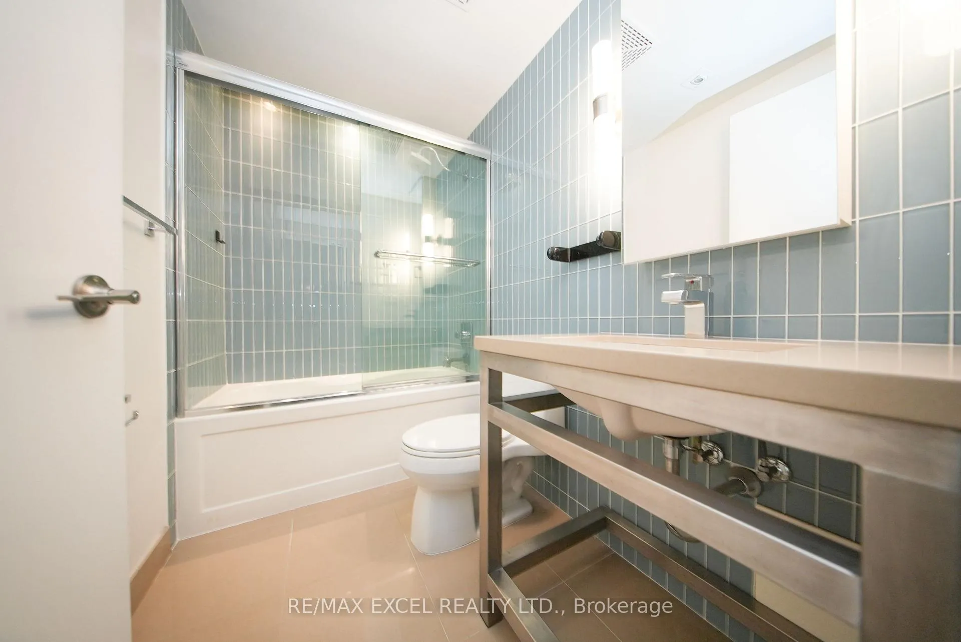 Photo 20 of Unit 1802, 80 John Street, Toronto, Waterfront Communities — HOMEH