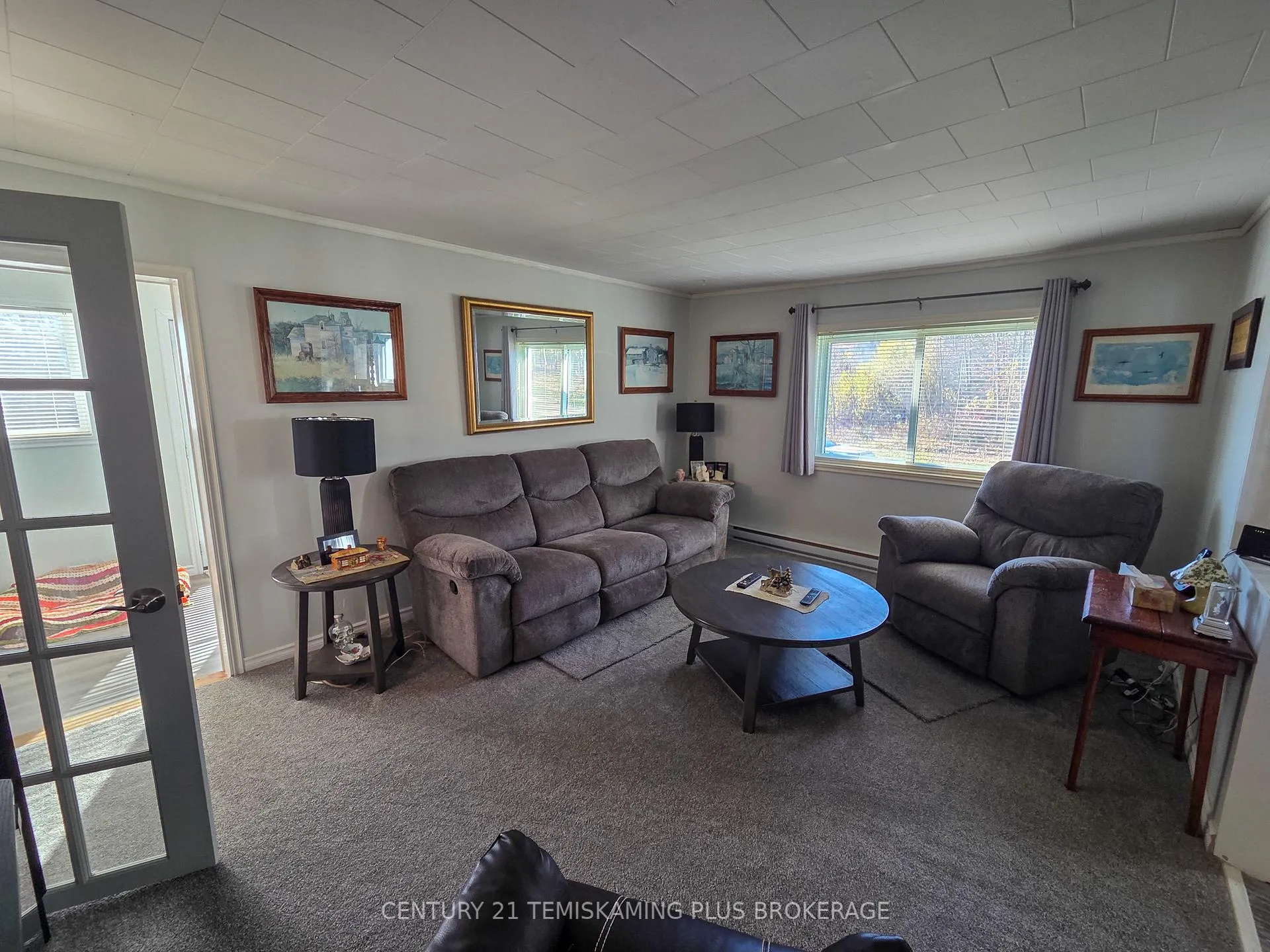 Photo 8 of 374886 11B Highway, Cobalt — HOMEH