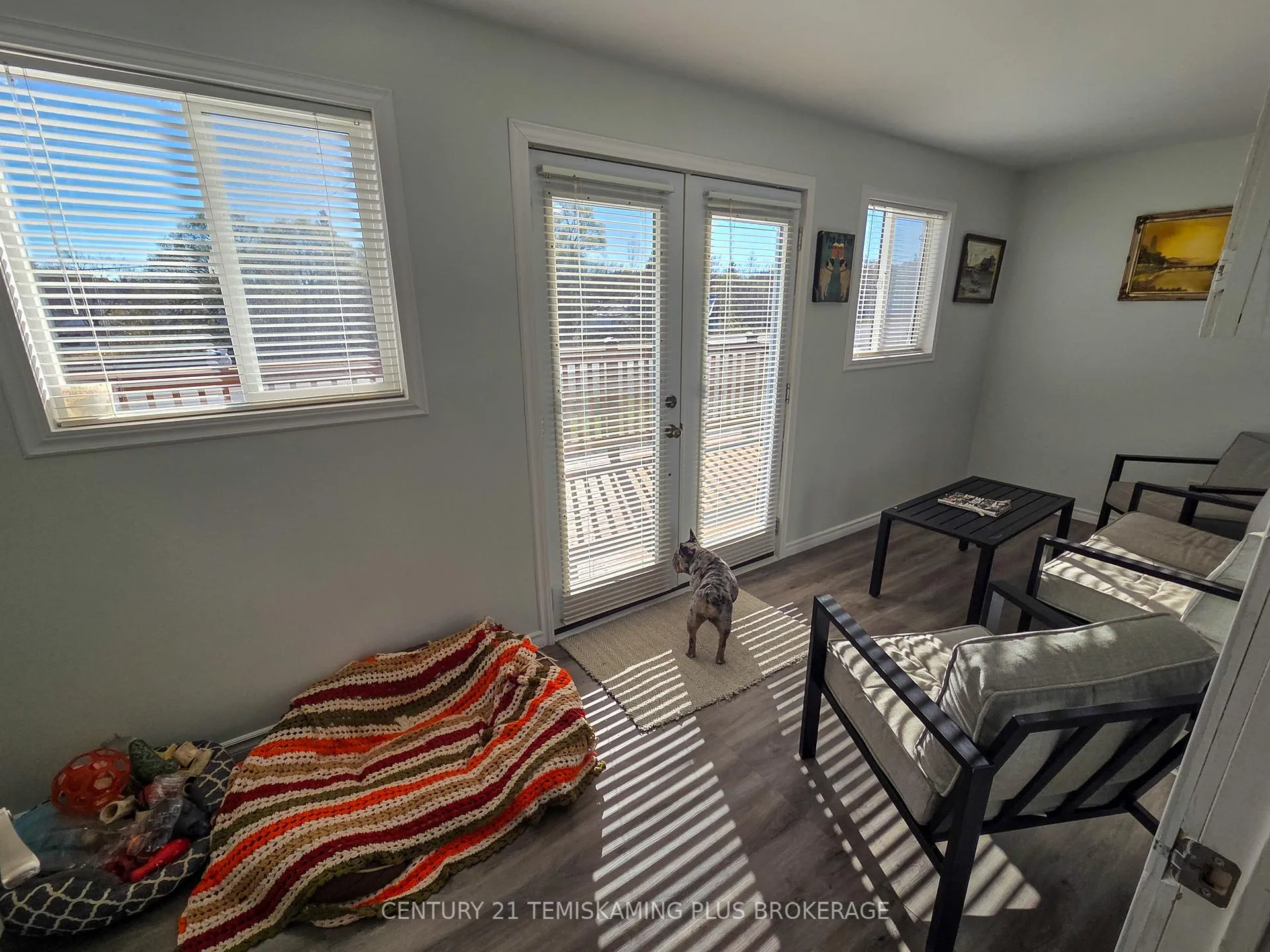 Photo 9 of 374886 11B Highway, Cobalt — HOMEH