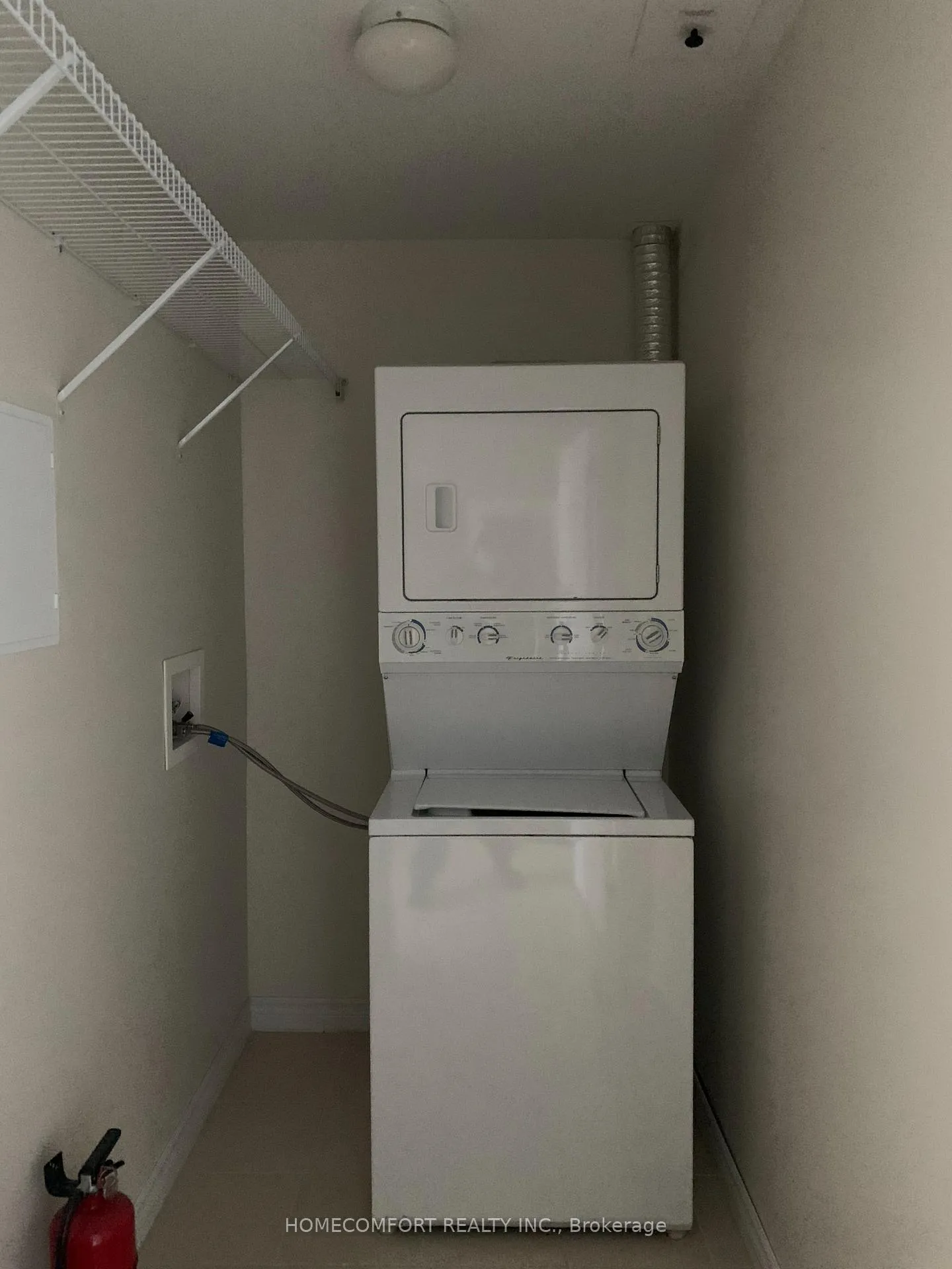 Photo 5 of Unit 909, 33 Ellen Street, Barrie, City Centre — HOMEH