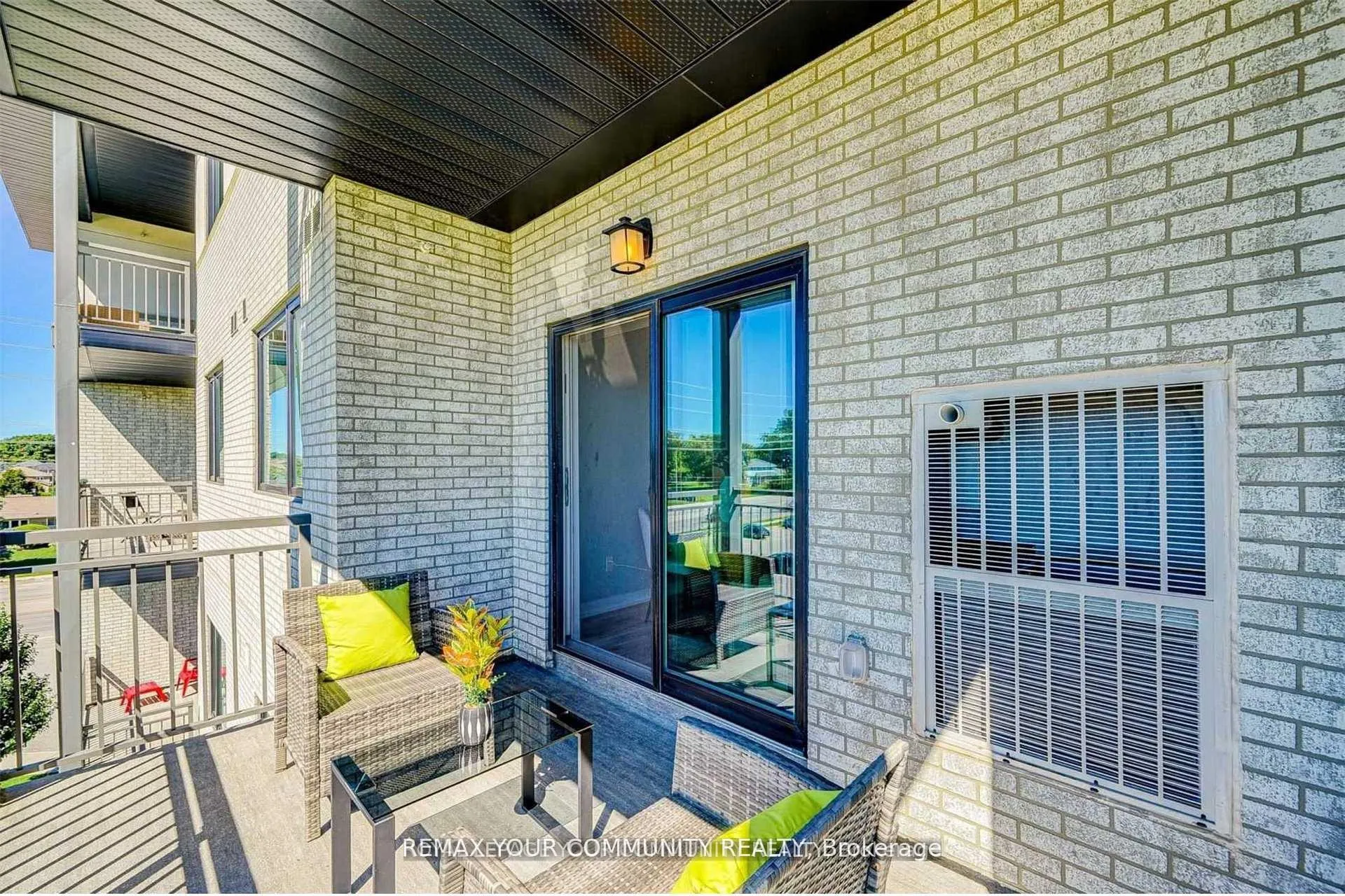 Photo 20 of Unit 304, 295 Cundles Road, Barrie, Little Lake — HOMEH