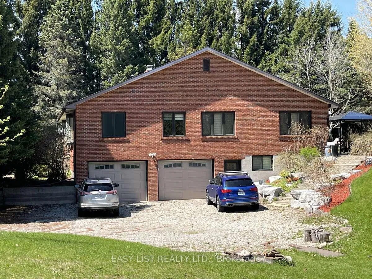 Photo 2 of 5 Worden View, Halton Hills, Rural Halton Hills — HOMEH