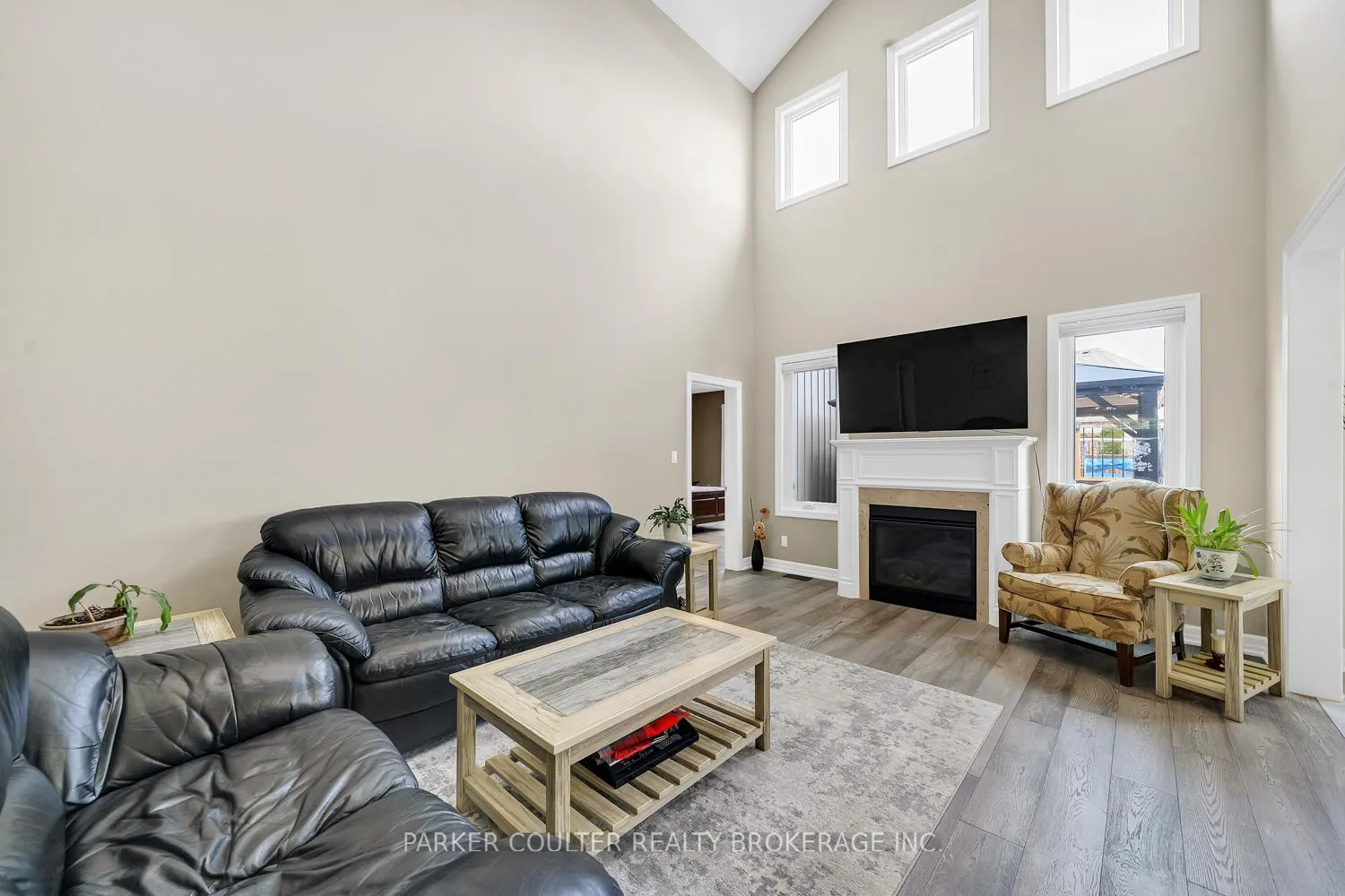 Photo 3 of 9 Mount Crescent, Essa, Angus — HOMEH