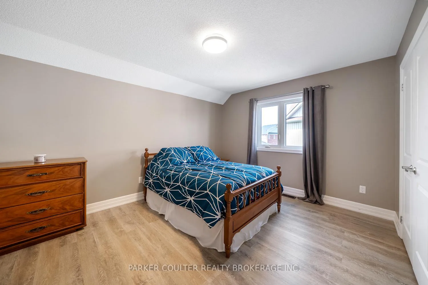 Photo 24 of 9 Mount Crescent, Essa, Angus — HOMEH