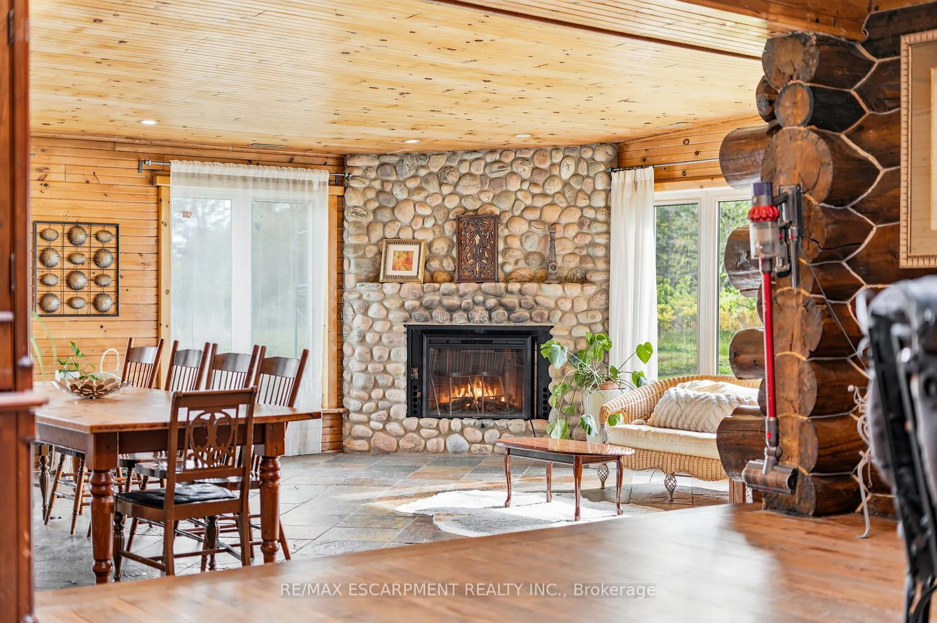 Photo 20 of 678 Chantler Road, Pelham, Fenwick — HOMEH