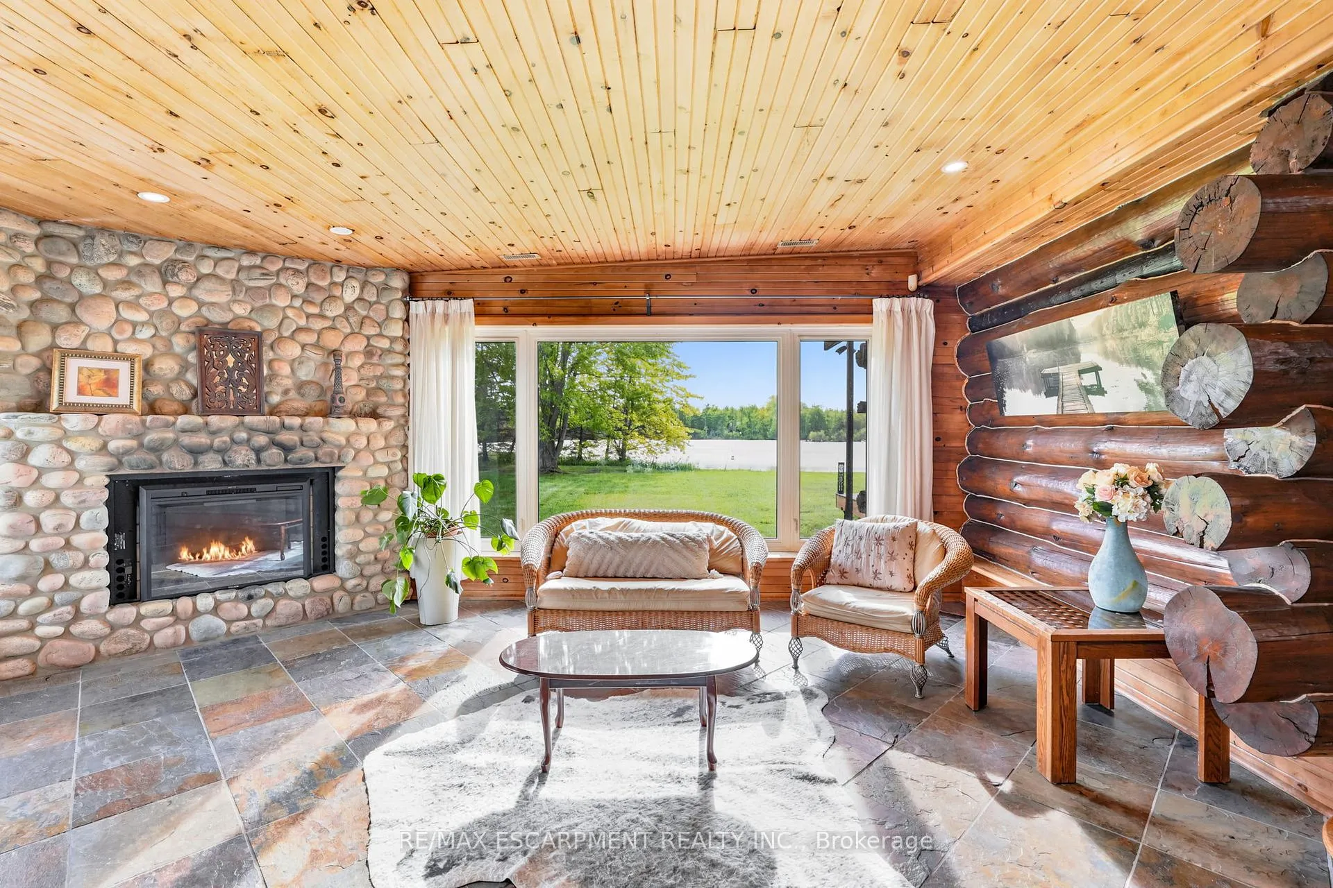 Photo 21 of 678 Chantler Road, Pelham, Fenwick — HOMEH