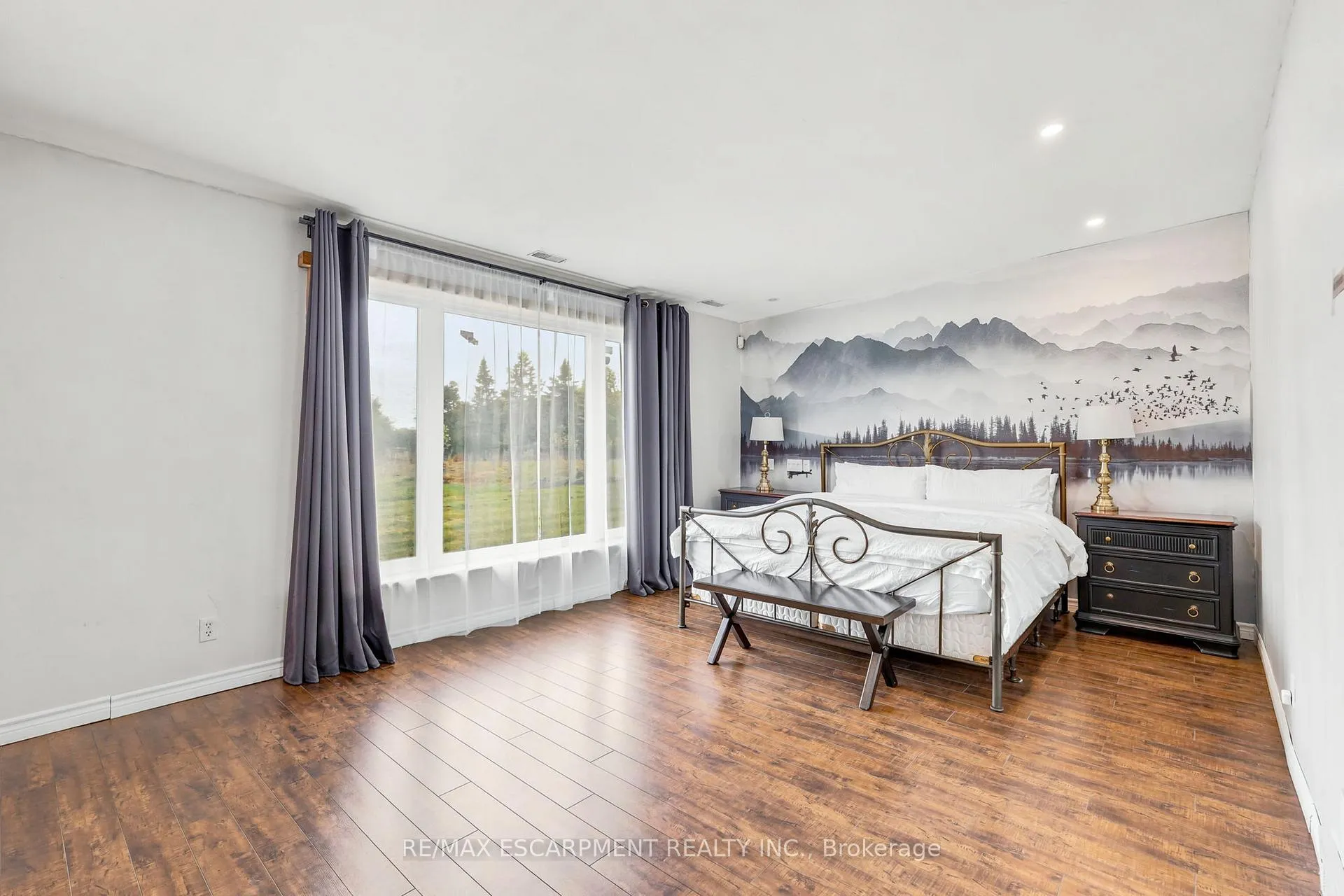Photo 24 of 678 Chantler Road, Pelham, Fenwick — HOMEH
