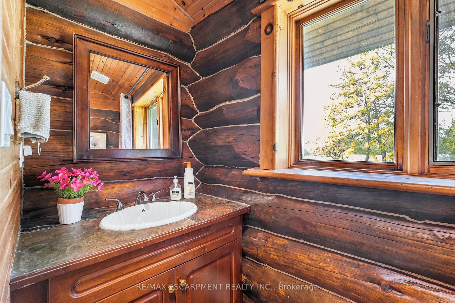 Photo 32 of 678 Chantler Road, Pelham, Fenwick — HOMEH