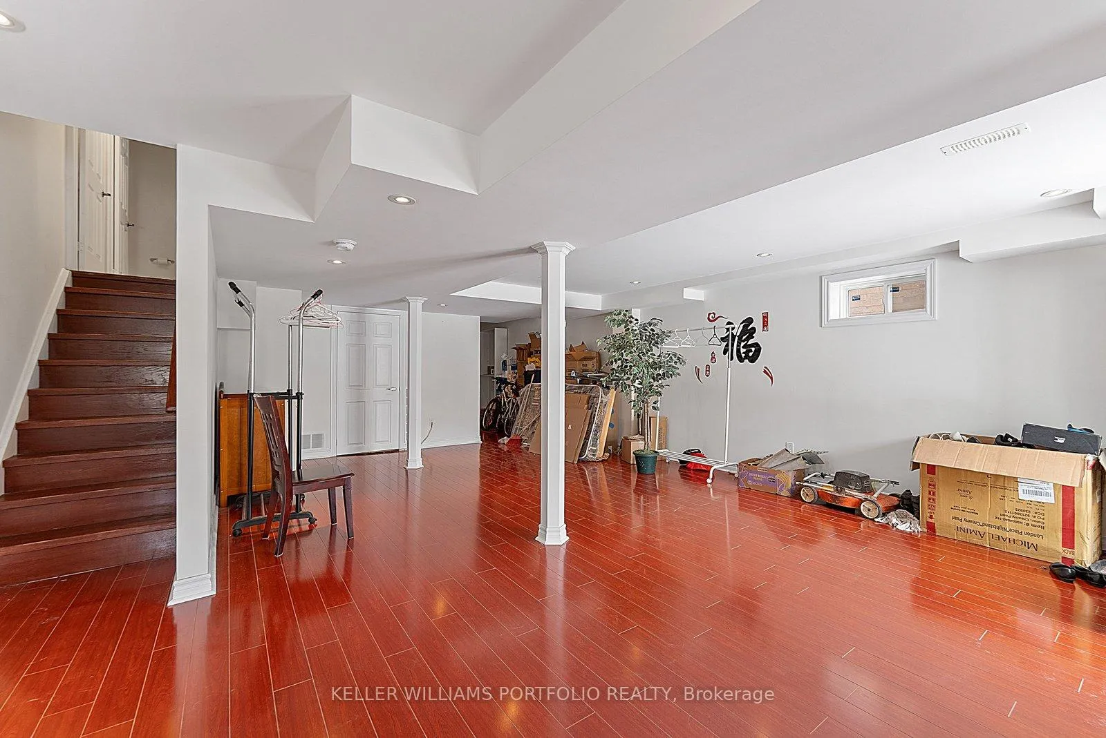 Photo 42 of 301 Oberfrick Avenue, Vaughan, Patterson — HOMEH