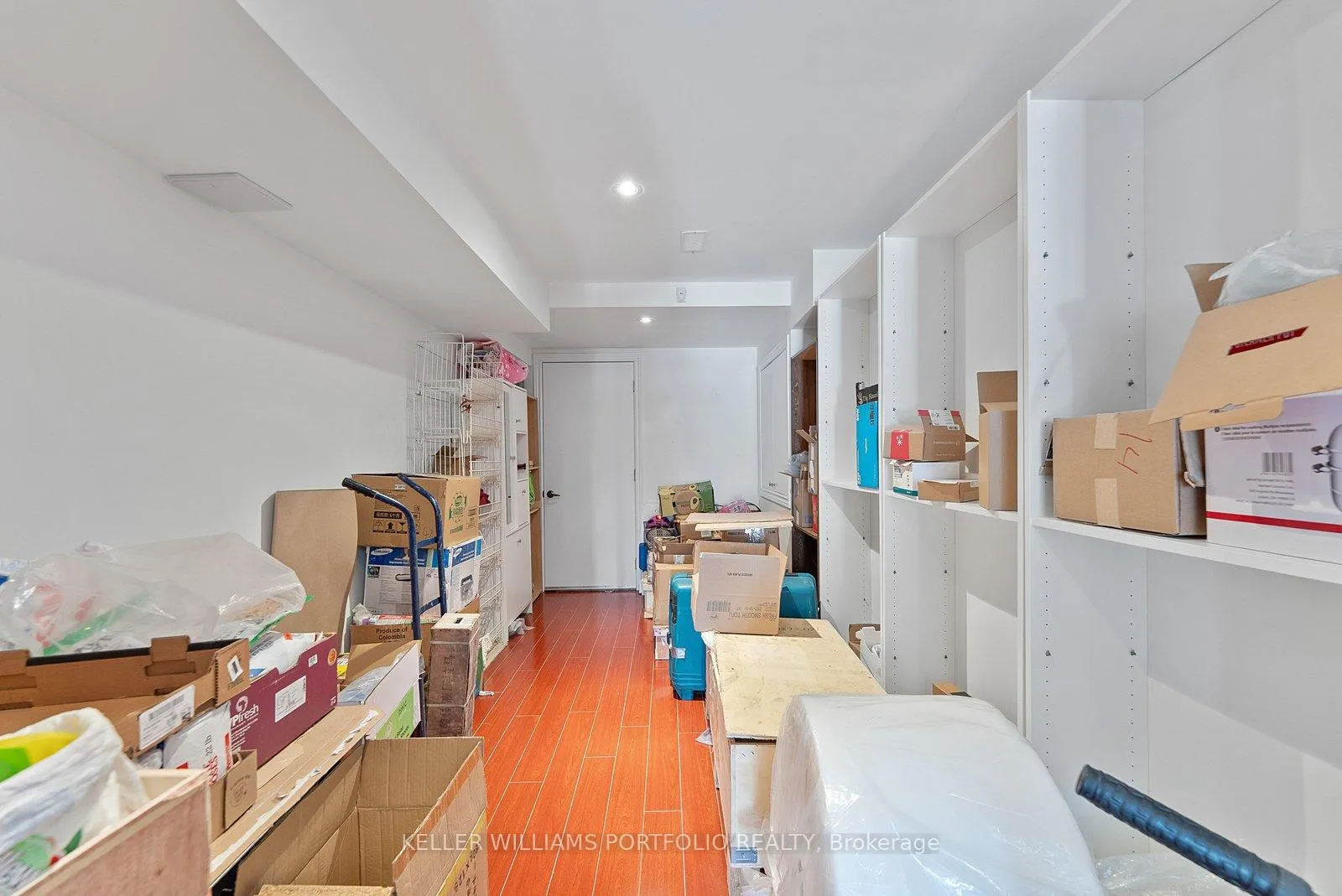 Photo 46 of 301 Oberfrick Avenue, Vaughan, Patterson — HOMEH