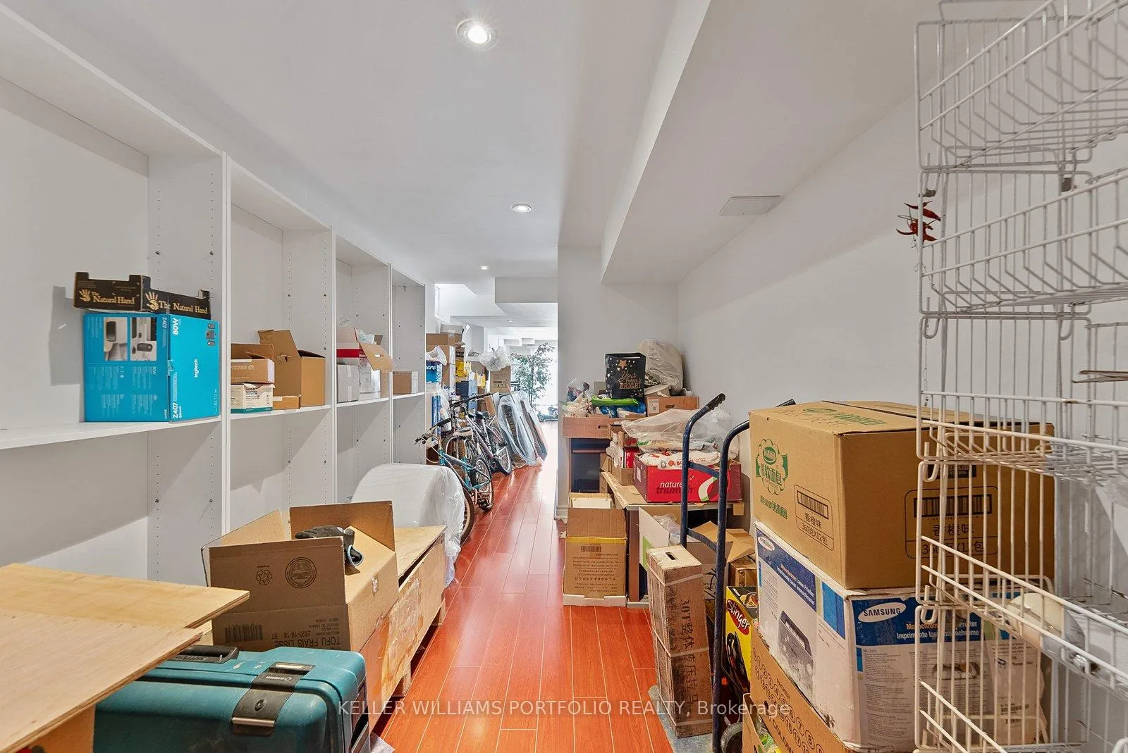 Photo 47 of 301 Oberfrick Avenue, Vaughan, Patterson — HOMEH