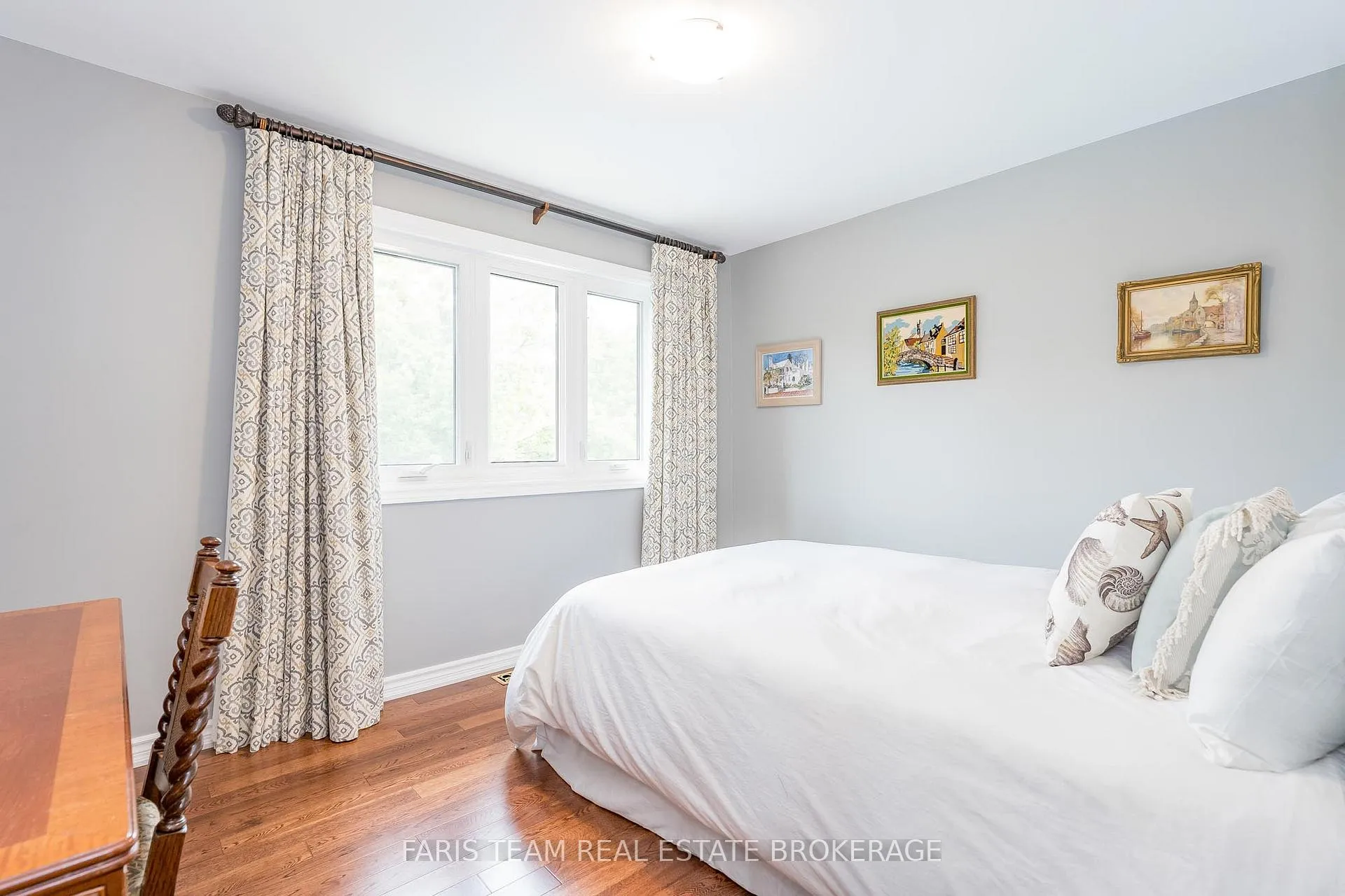 Photo 22 of 32 Cairns Boulevard, Springwater, Midhurst — HOMEH