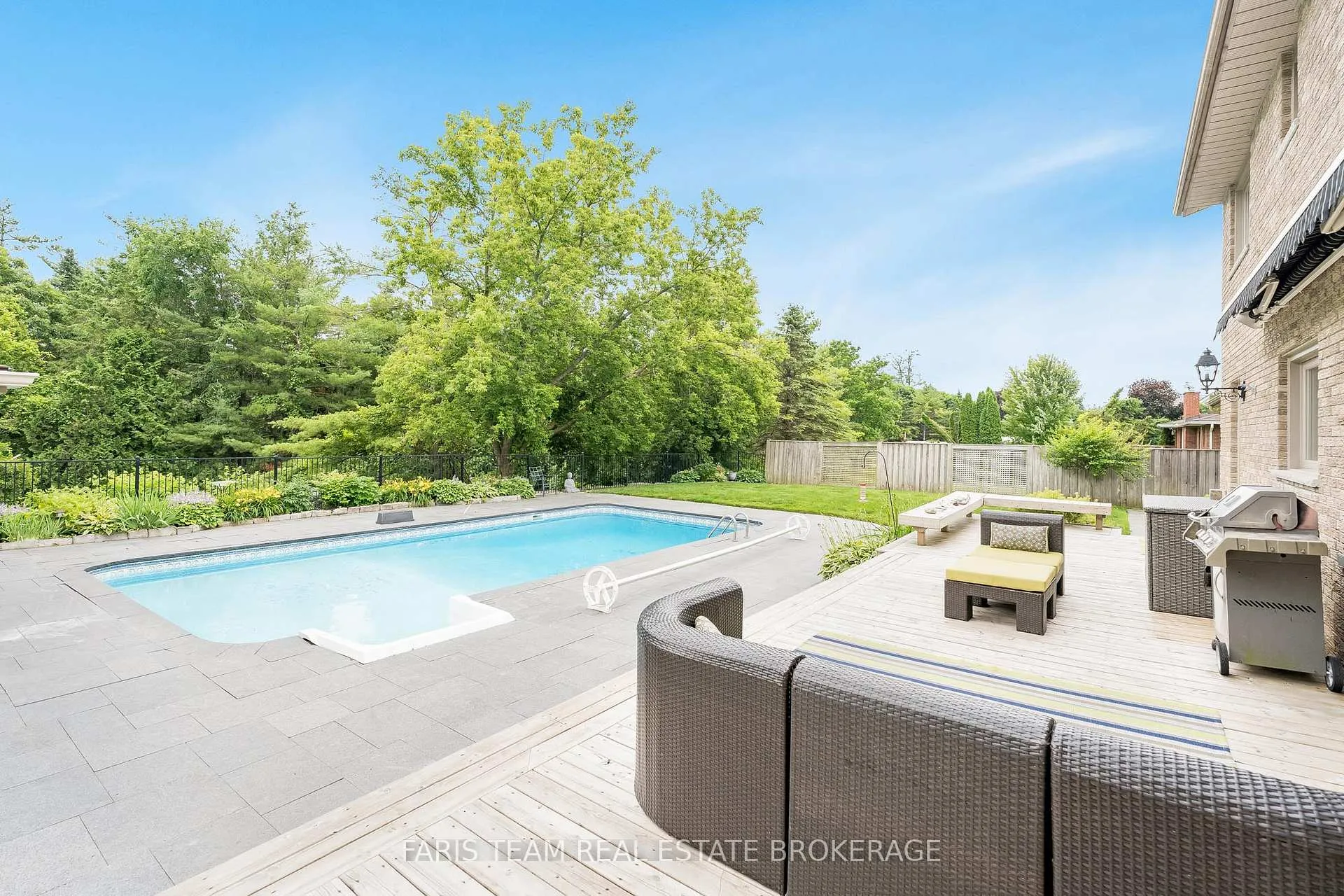 Photo 28 of 32 Cairns Boulevard, Springwater, Midhurst — HOMEH
