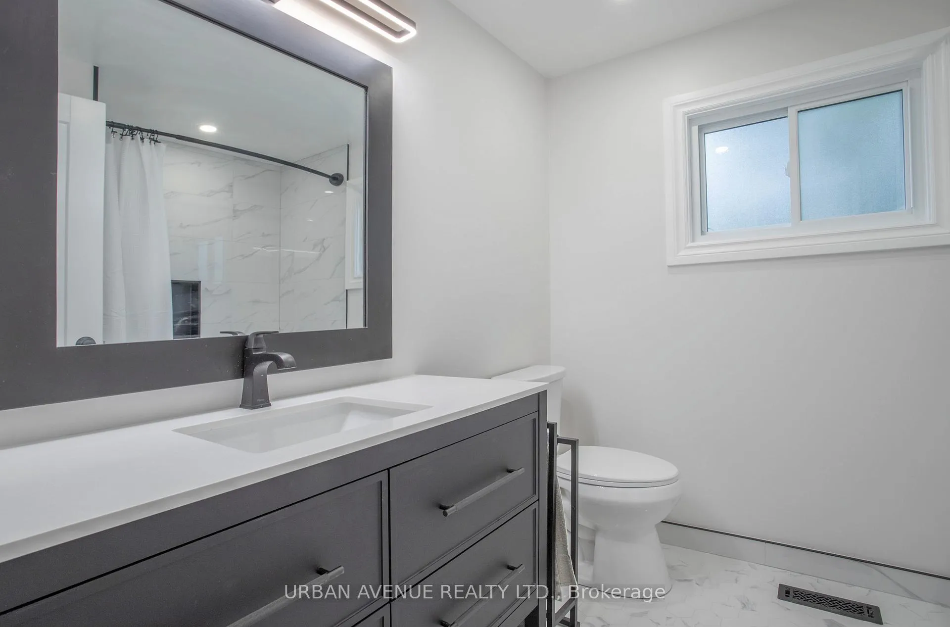 Photo 36 of 329 Cooper Court, Oshawa, McLaughlin — HOMEH