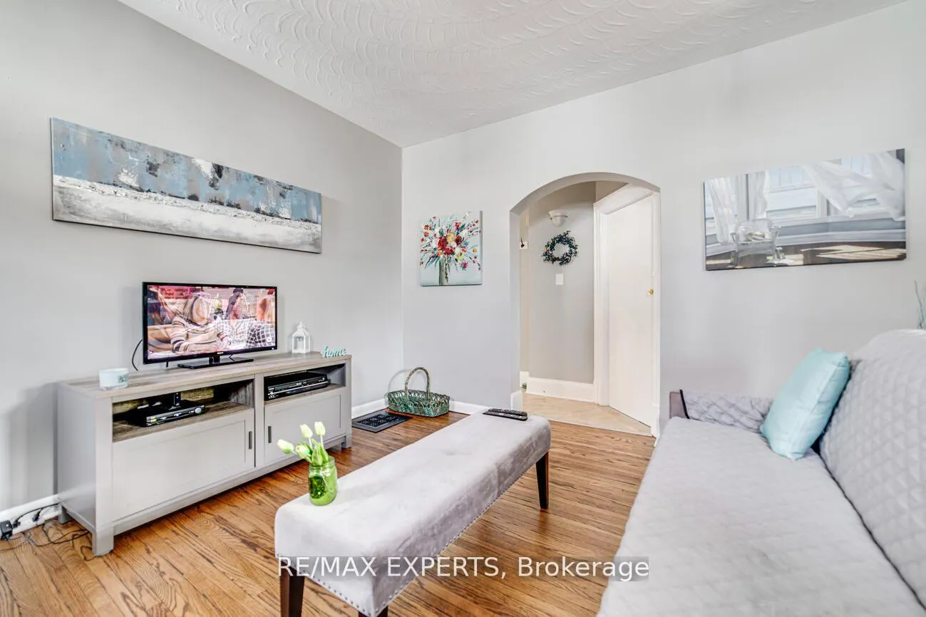 Photo 8 of Unit 1, 98 Elgin Street E, Oshawa, O'Neill — HOMEH