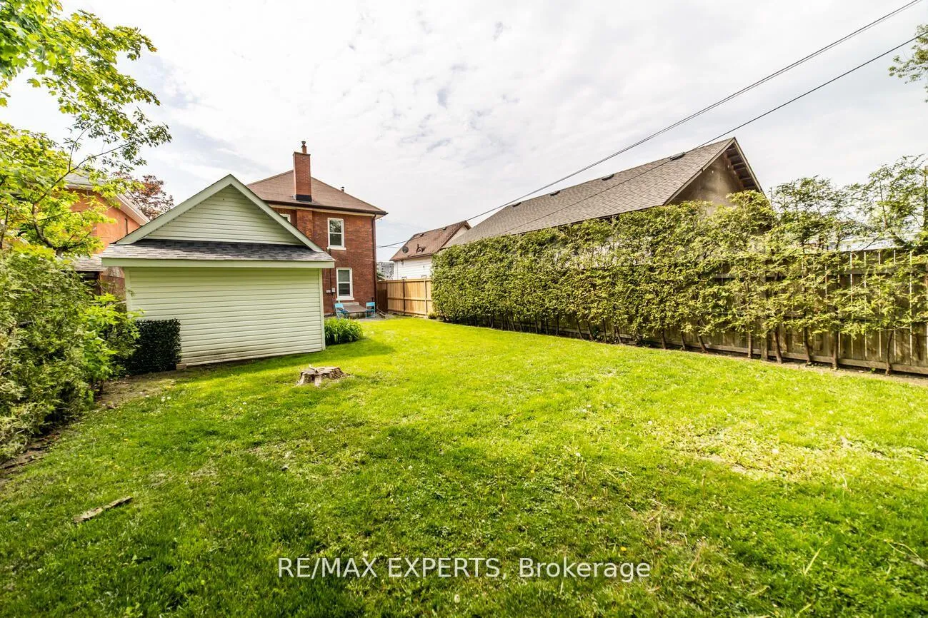 Photo 23 of Unit 1, 98 Elgin Street E, Oshawa, O'Neill — HOMEH