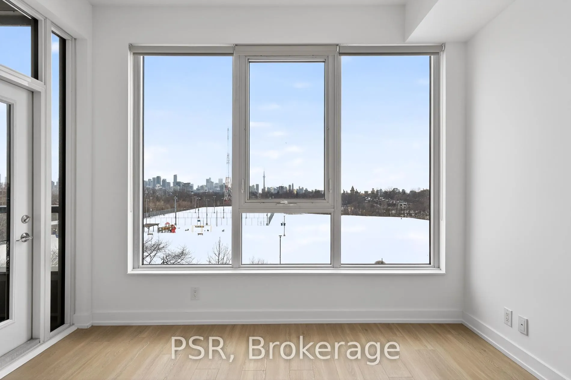Photo 10 of Unit 509, 6 Parkwood Avenue, Toronto, Casa Loma — HOMEH