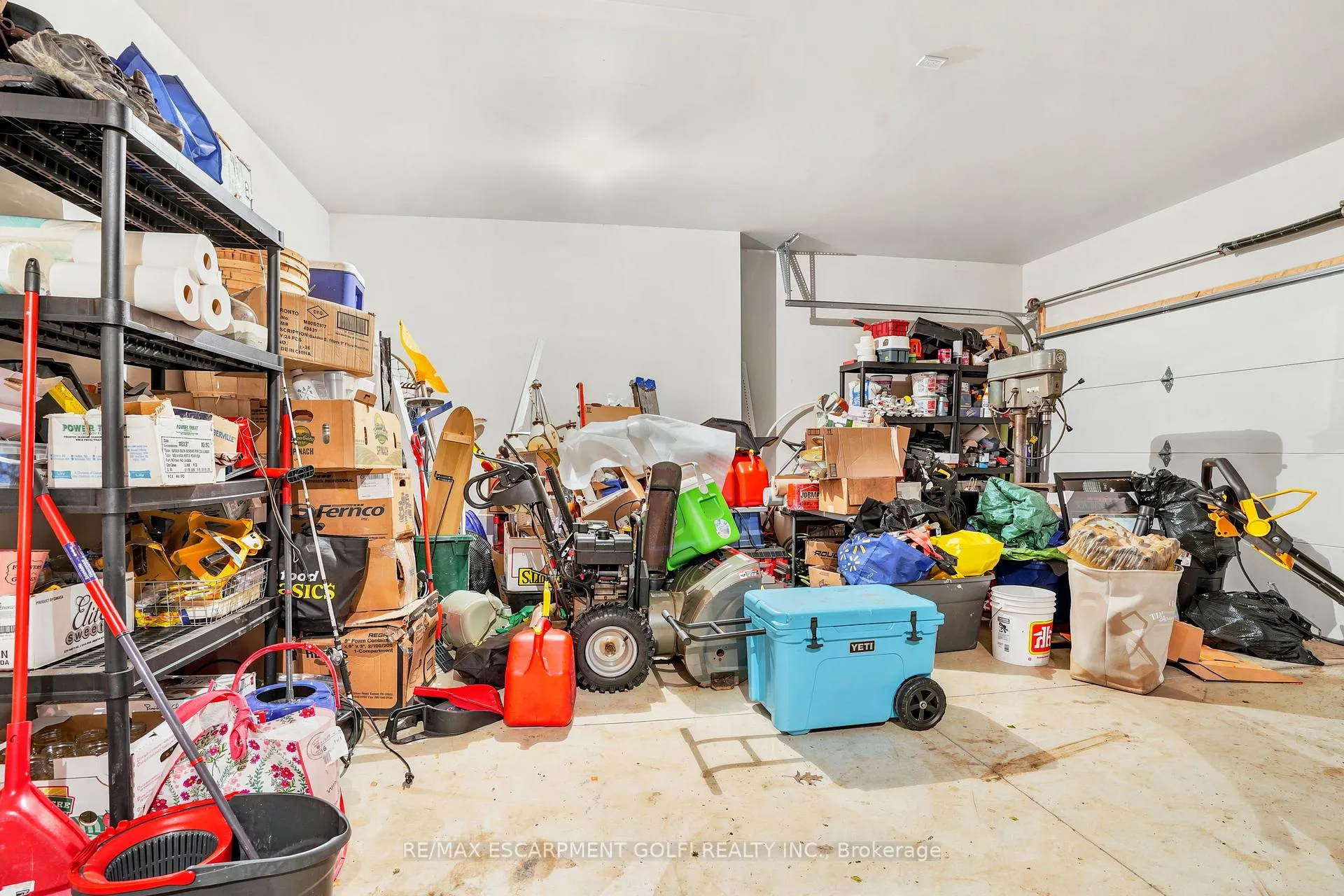 Photo 32 of 334 Viger Drive W, Welland, Lincoln/Crowland — HOMEH