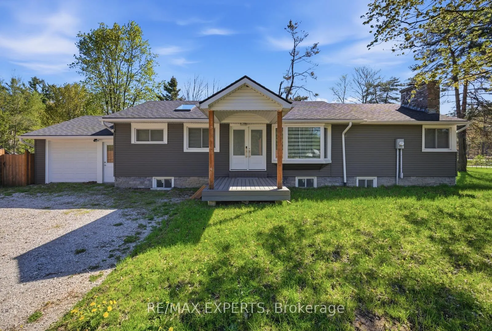 Front of 3251 South Sparrow Lake Road